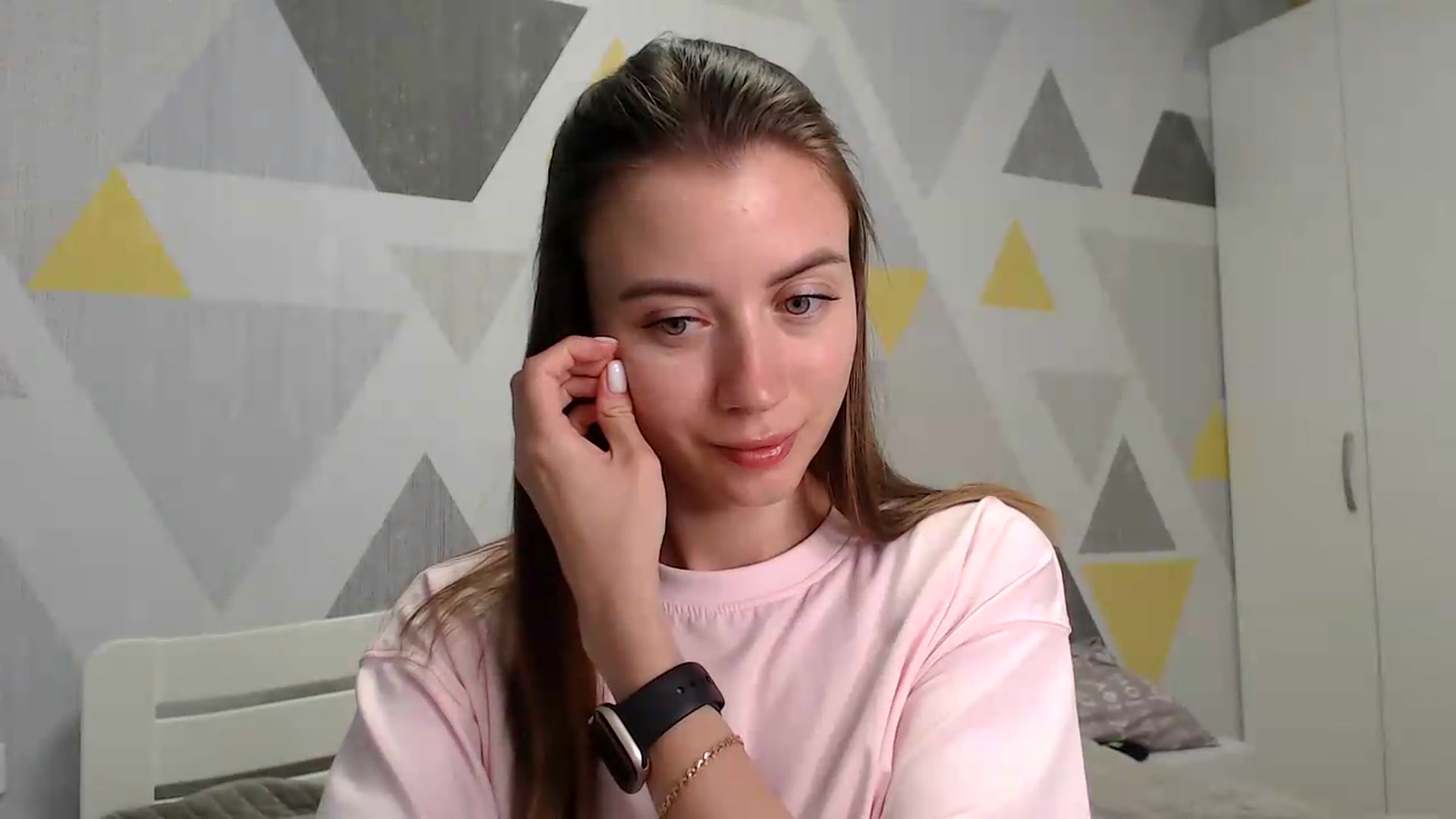 Gallery image thumbnail from Sulfate0's myfreecams stream on, 05/29/2026, 11:04 image 16 of 20