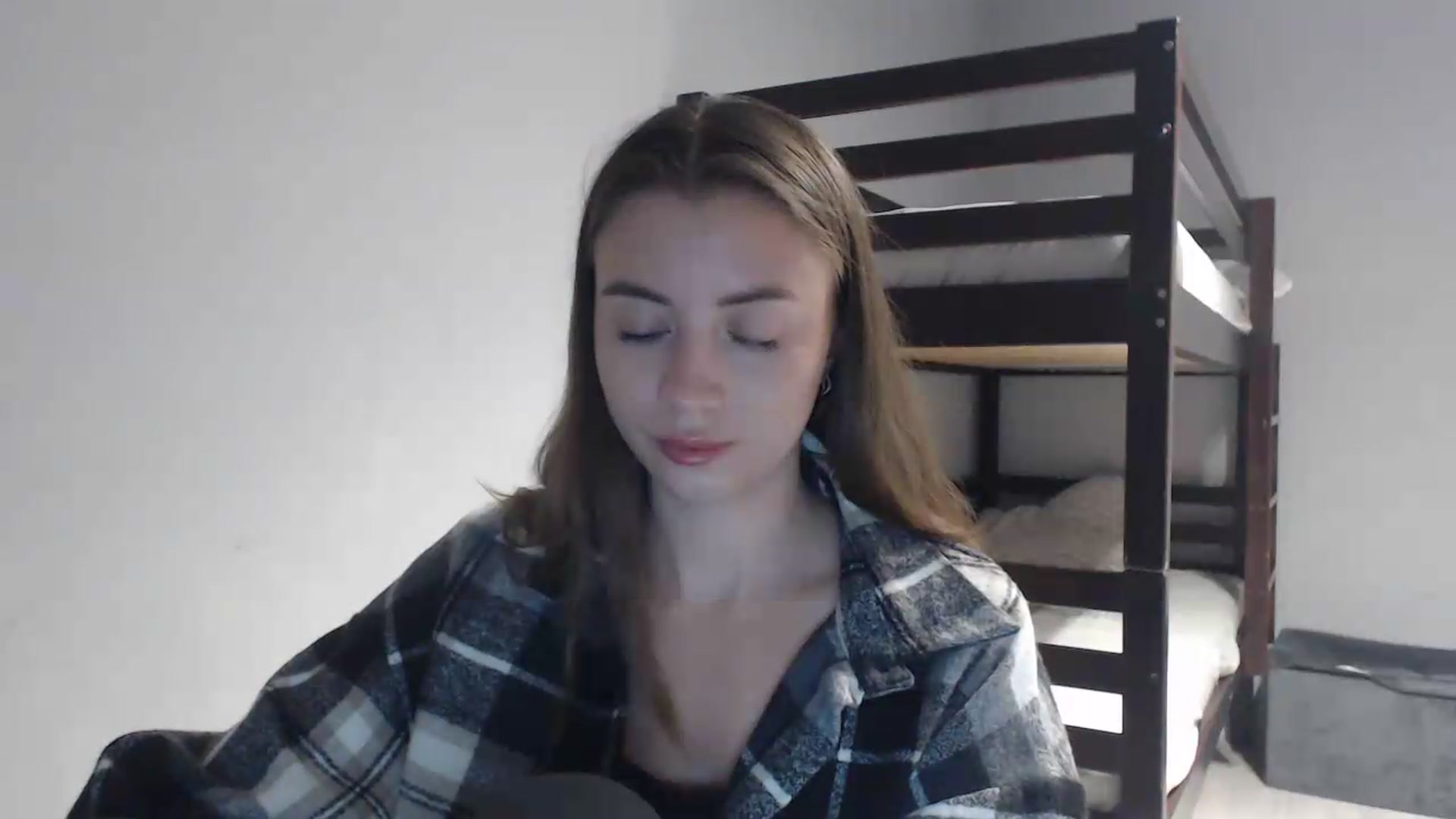 Gallery image thumbnail from Sulfate0's myfreecams stream on, 05/30/2026, 21:59 image 11 of 20