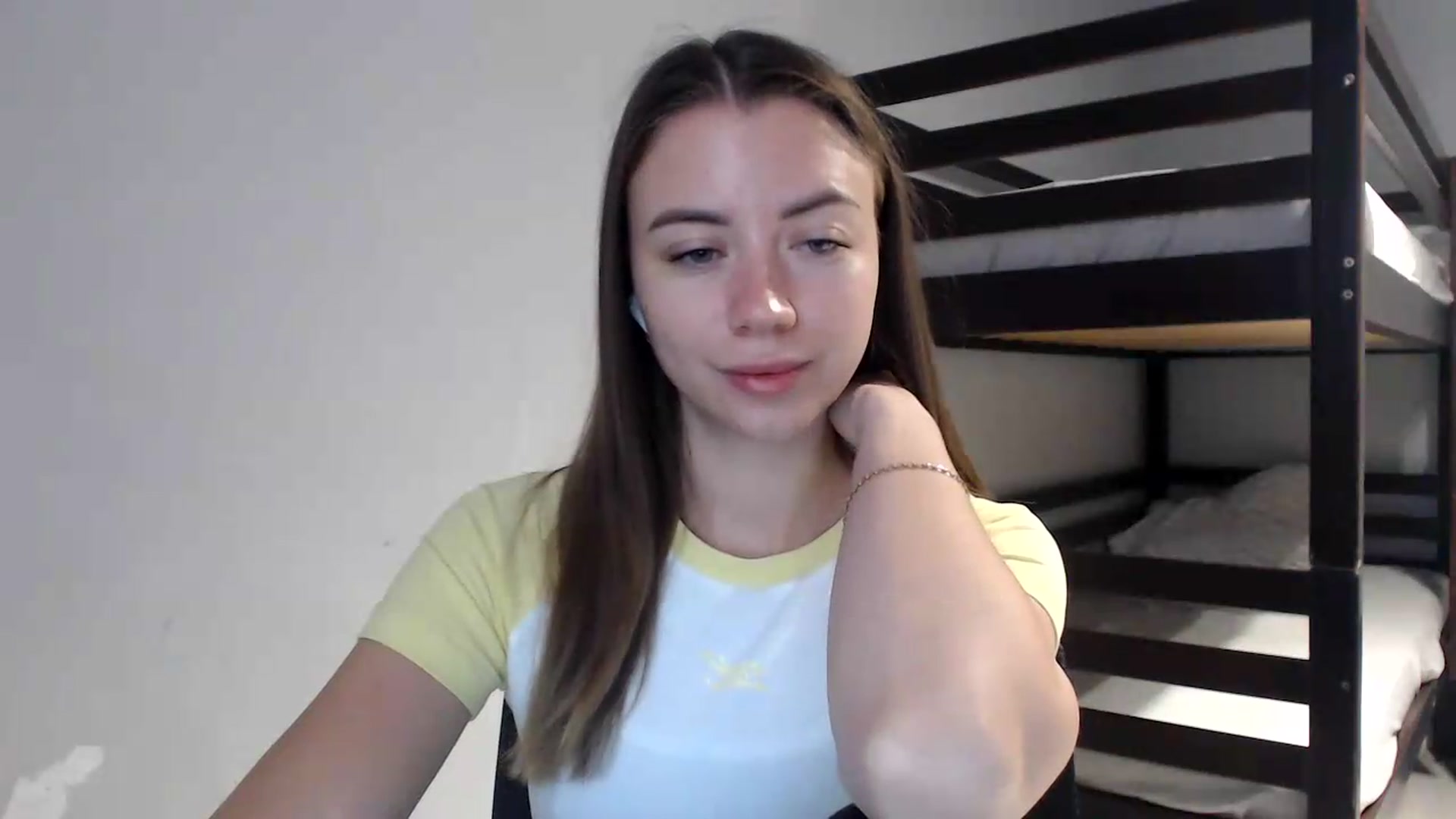 Gallery image thumbnail from Sulfate0's myfreecams stream on, 06/01/2026, 07:54 image 8 of 20