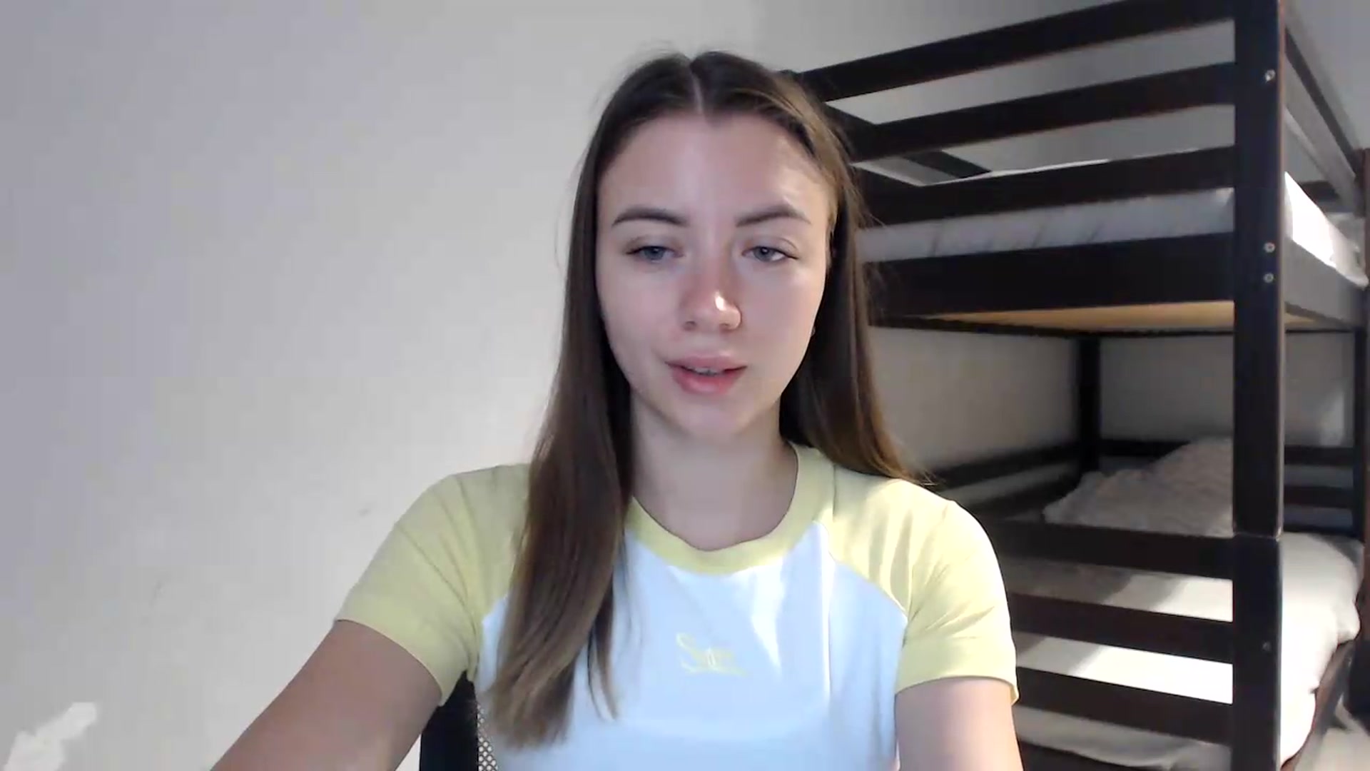 Gallery image thumbnail from Sulfate0's myfreecams stream on, 06/01/2026, 07:54 image 3 of 20