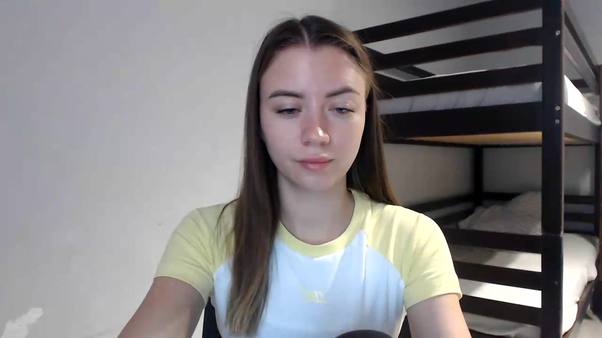 Gallery image thumbnail from Sulfate0's myfreecams stream on, 06/01/2026, 07:54 image 10 of 20