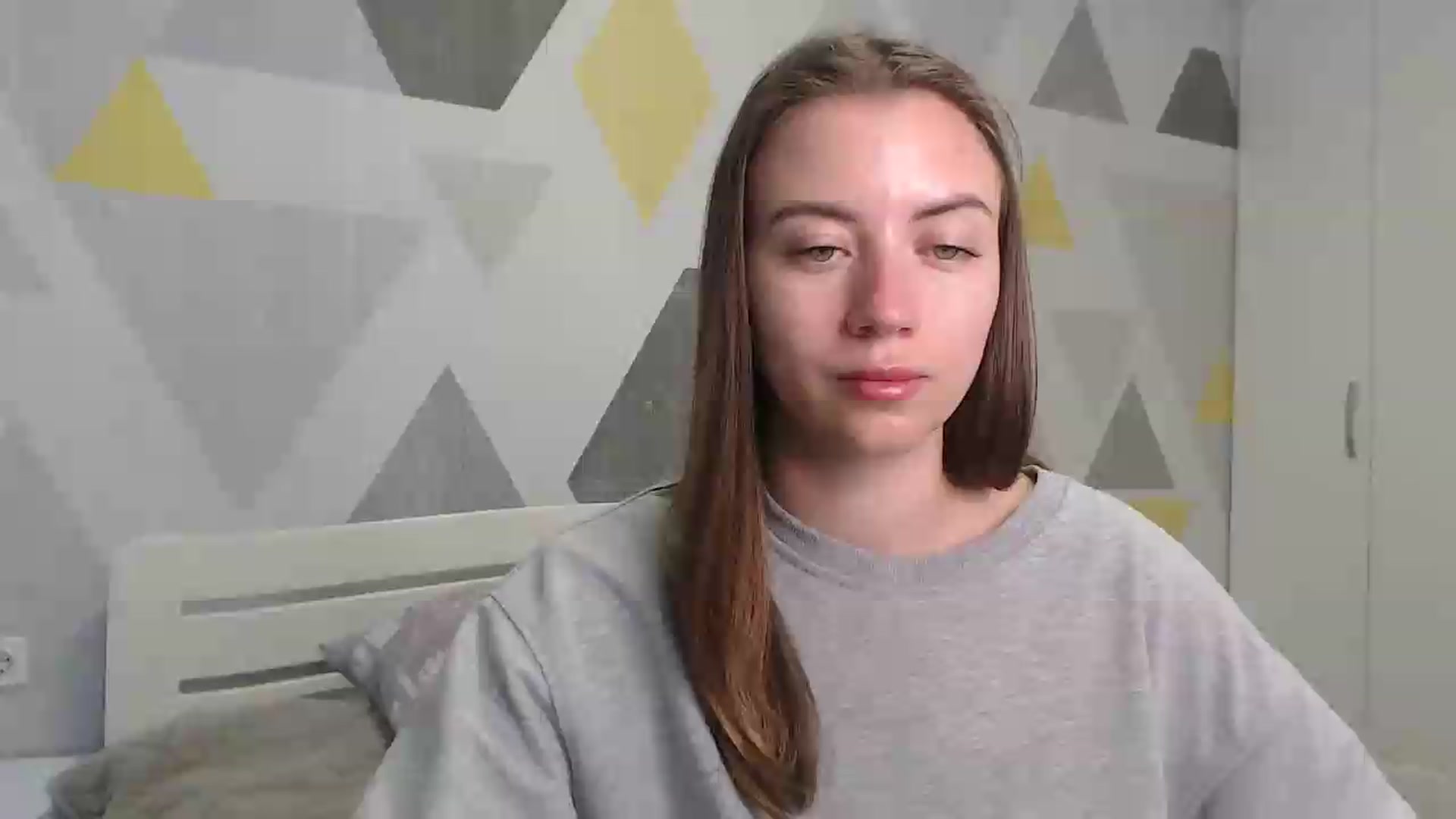 Gallery image thumbnail from Sulfate0's myfreecams stream on, 06/05/2026, 06:39 image 10 of 20