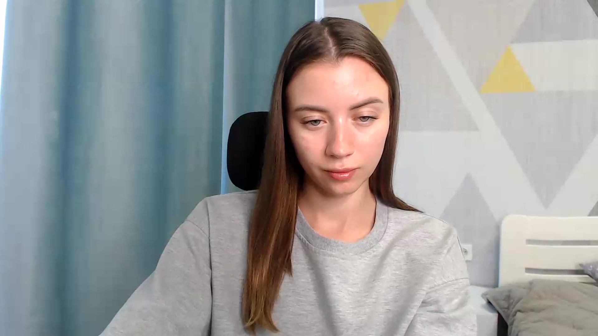 Gallery image thumbnail from Sulfate0's myfreecams stream on, 06/05/2026, 09:25 image 14 of 20