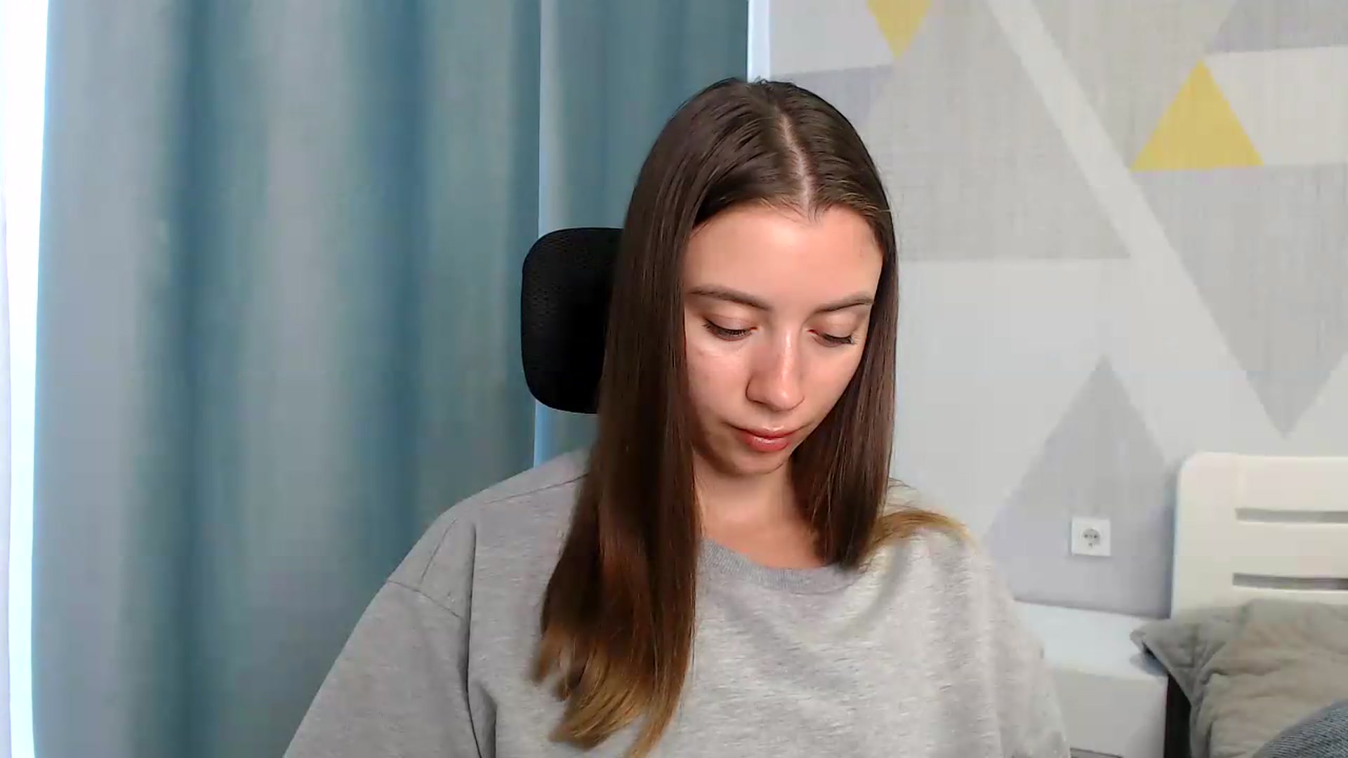 Gallery image thumbnail from Sulfate0's myfreecams stream on, 06/05/2026, 09:25 image 4 of 20