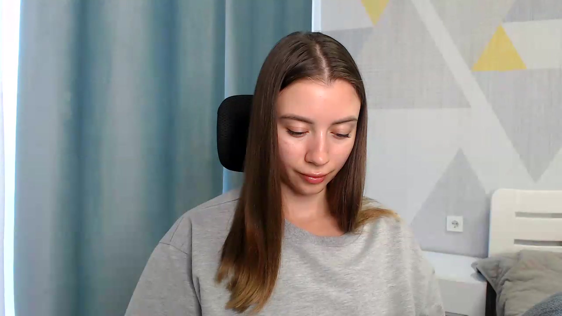 Gallery image thumbnail from Sulfate0's myfreecams stream on, 06/05/2026, 09:25 image 3 of 20