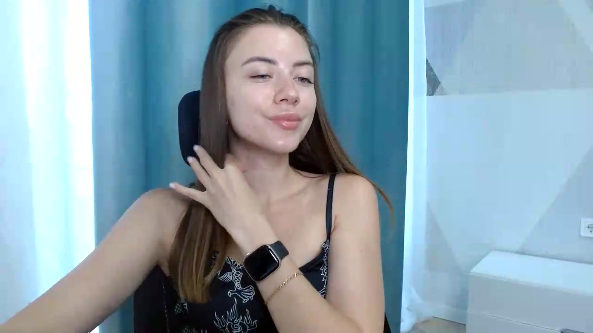 Gallery image thumbnail from Sulfate0's myfreecams stream on, 06/09/2026, 07:15 image 15 of 20