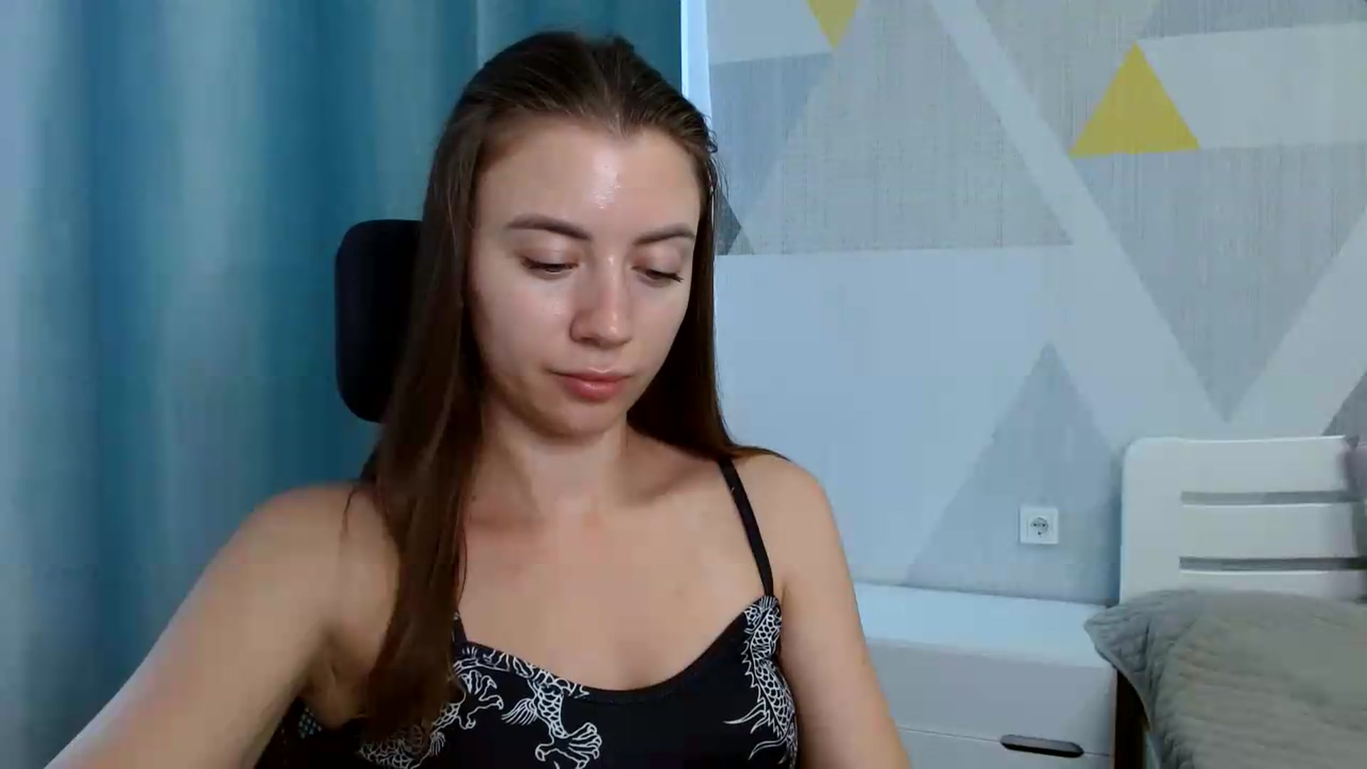 Gallery image thumbnail from Sulfate0's myfreecams stream on, 06/09/2026, 08:31 image 12 of 20