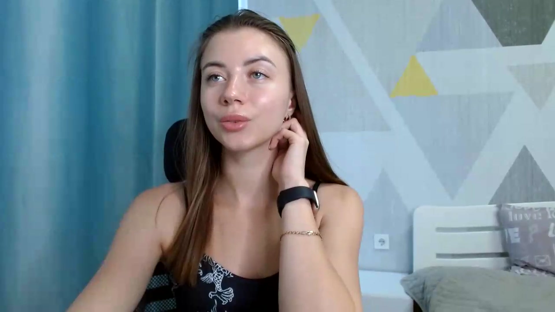 Gallery image thumbnail from Sulfate0's myfreecams stream on, 06/09/2026, 08:31 image 19 of 20