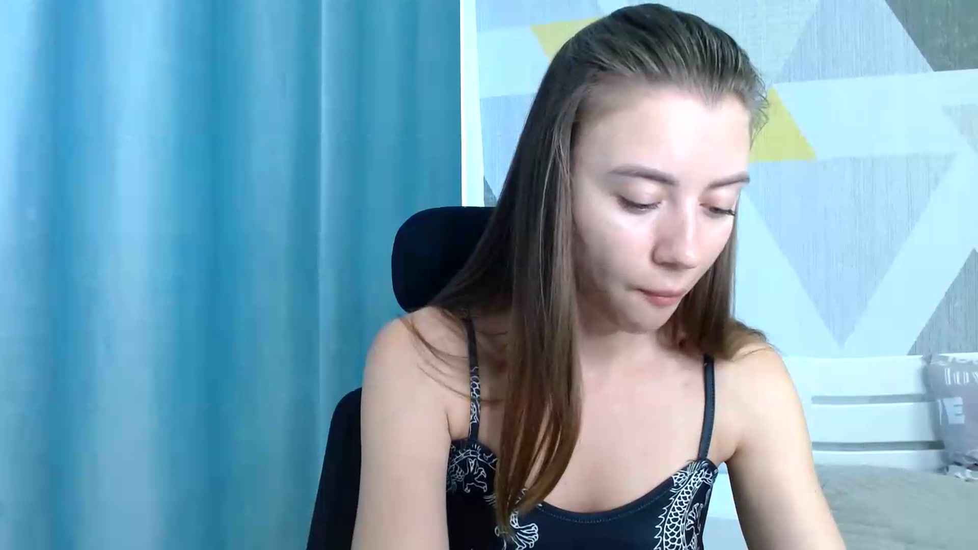 Gallery image thumbnail from Sulfate0's myfreecams stream on, 06/09/2026, 09:11 image 16 of 20