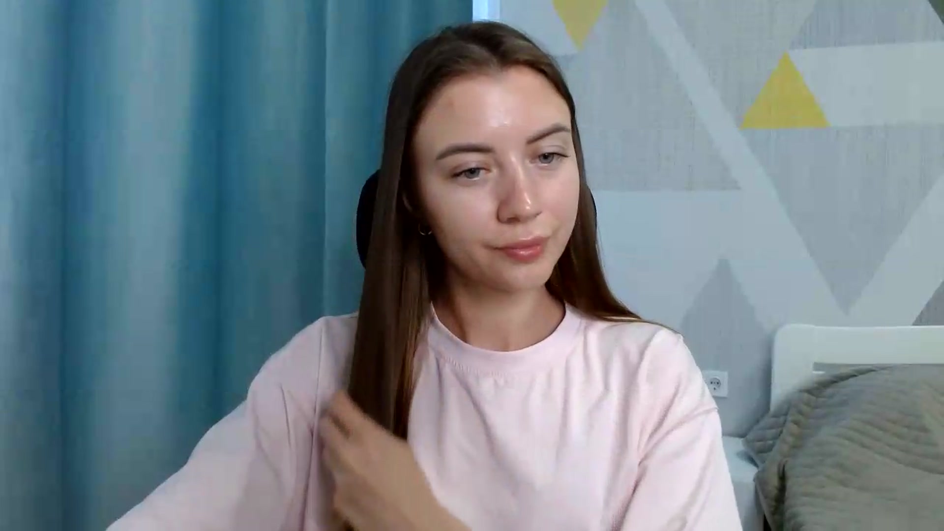 Gallery image thumbnail from Sulfate0's myfreecams stream on, 06/14/2026, 09:31 image 12 of 20