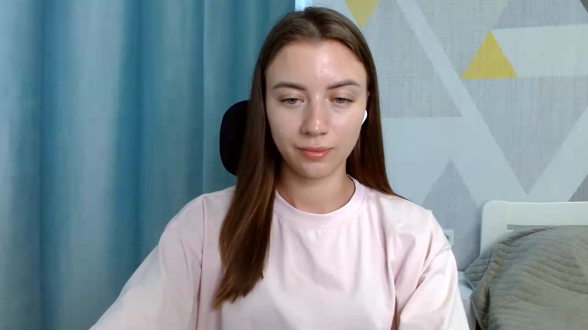Gallery image thumbnail from Sulfate0's myfreecams stream on, 06/14/2026, 09:31 image 9 of 20