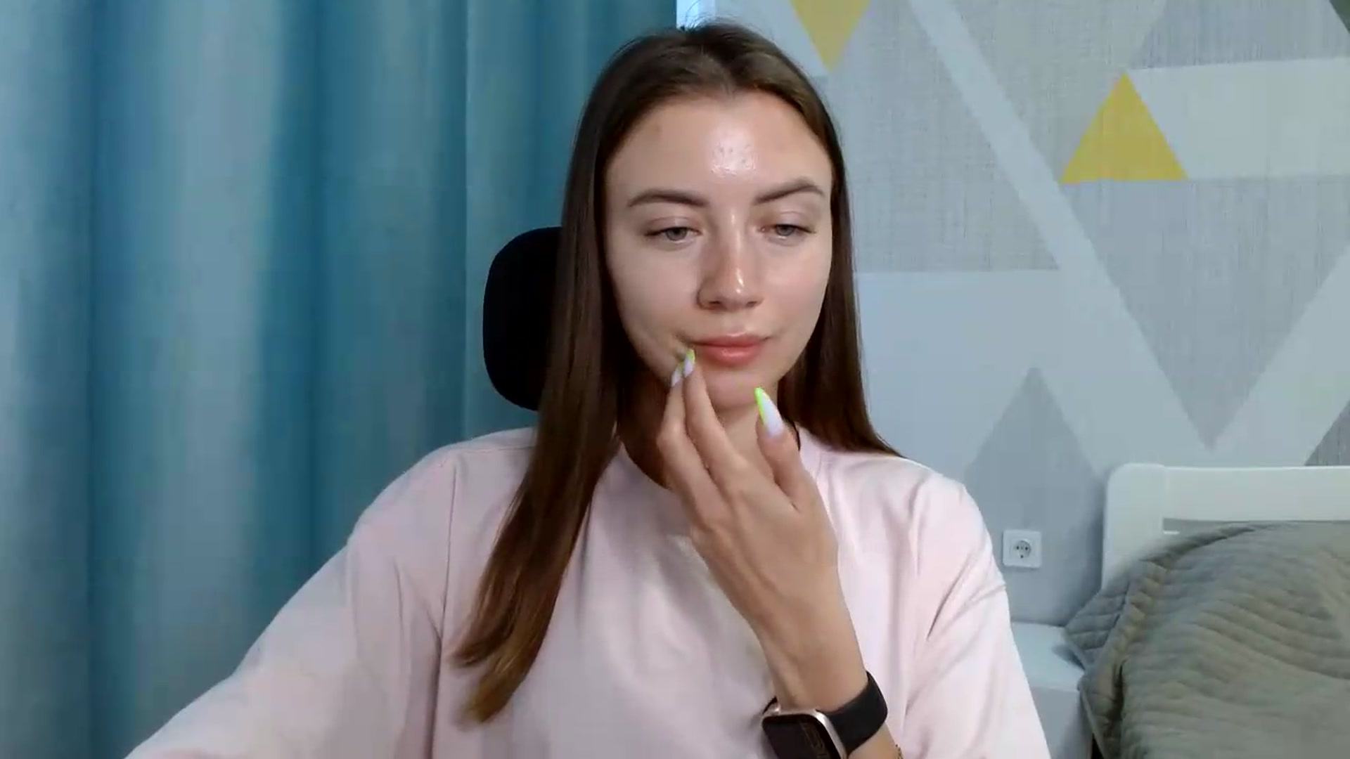 Gallery image thumbnail from Sulfate0's myfreecams stream on, 06/14/2026, 09:31 image 17 of 20