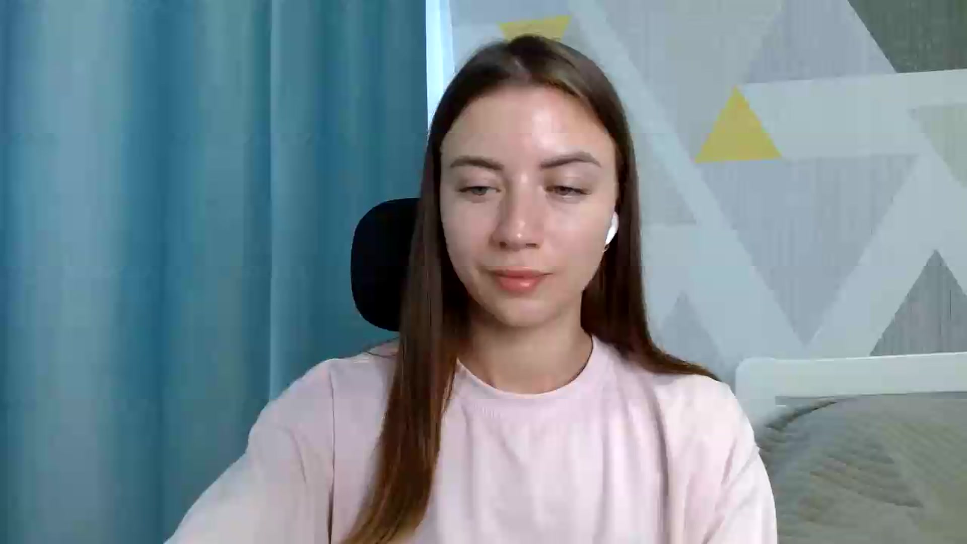 Gallery image thumbnail from Sulfate0's myfreecams stream on, 06/14/2026, 10:36 image 13 of 20