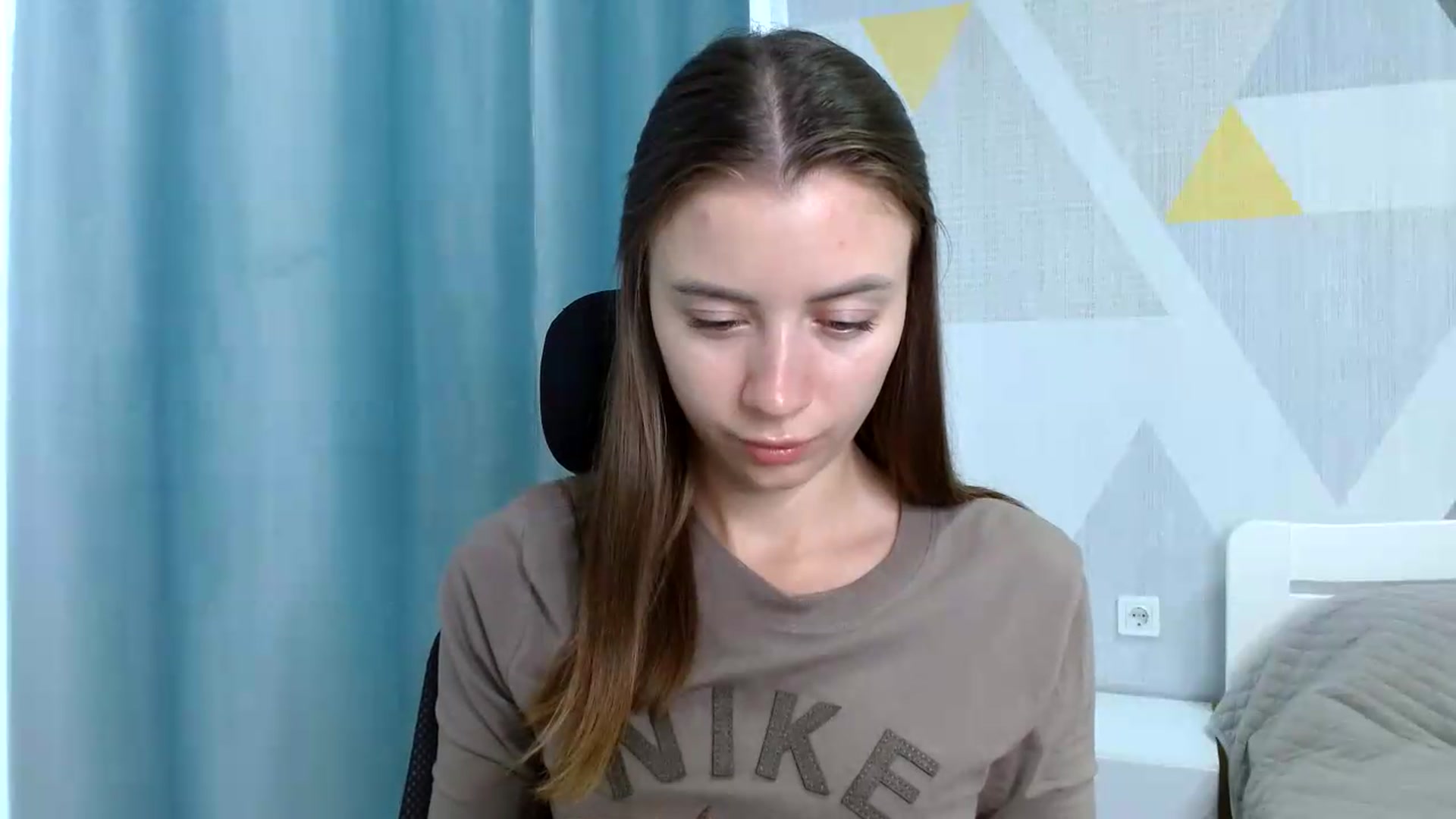 Gallery image thumbnail from Sulfate0's myfreecams stream on, 06/15/2026, 07:06 image 7 of 20