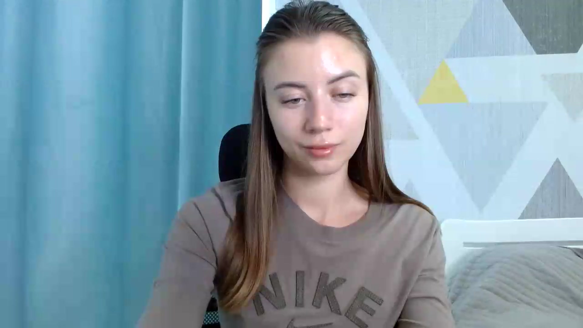 Gallery image thumbnail from Sulfate0's myfreecams stream on, 06/15/2026, 10:22 image 17 of 20