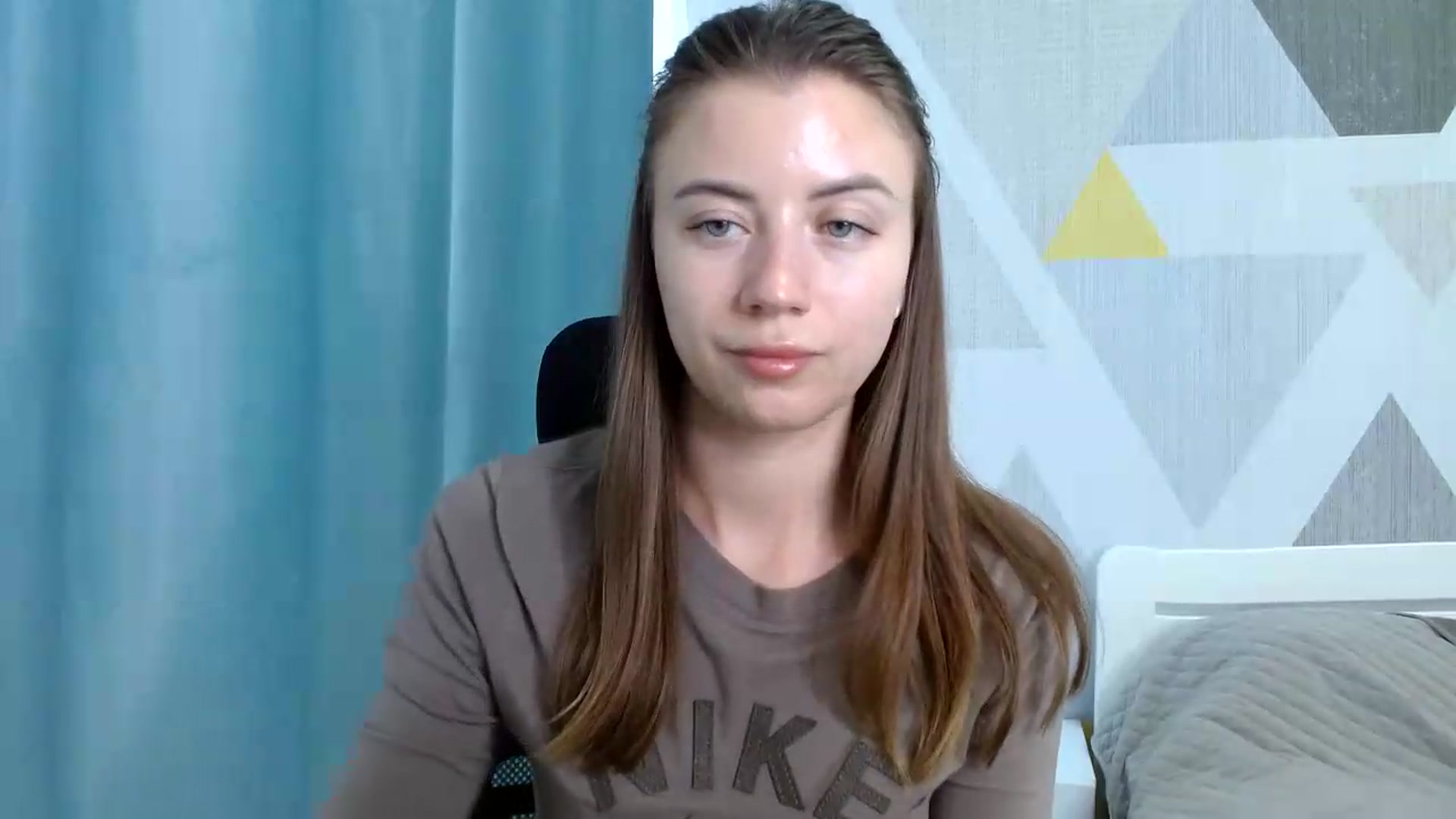 Gallery image thumbnail from Sulfate0's myfreecams stream on, 06/15/2026, 10:22 image 4 of 20