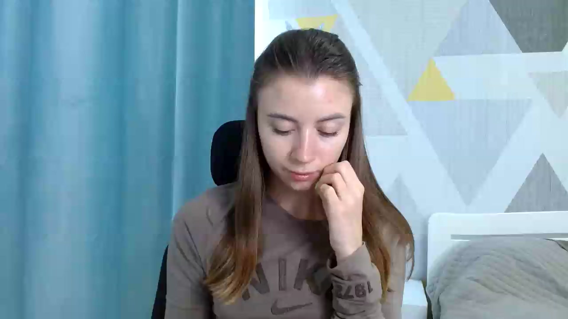 Gallery image thumbnail from Sulfate0's myfreecams stream on, 06/15/2026, 10:22 image 7 of 20
