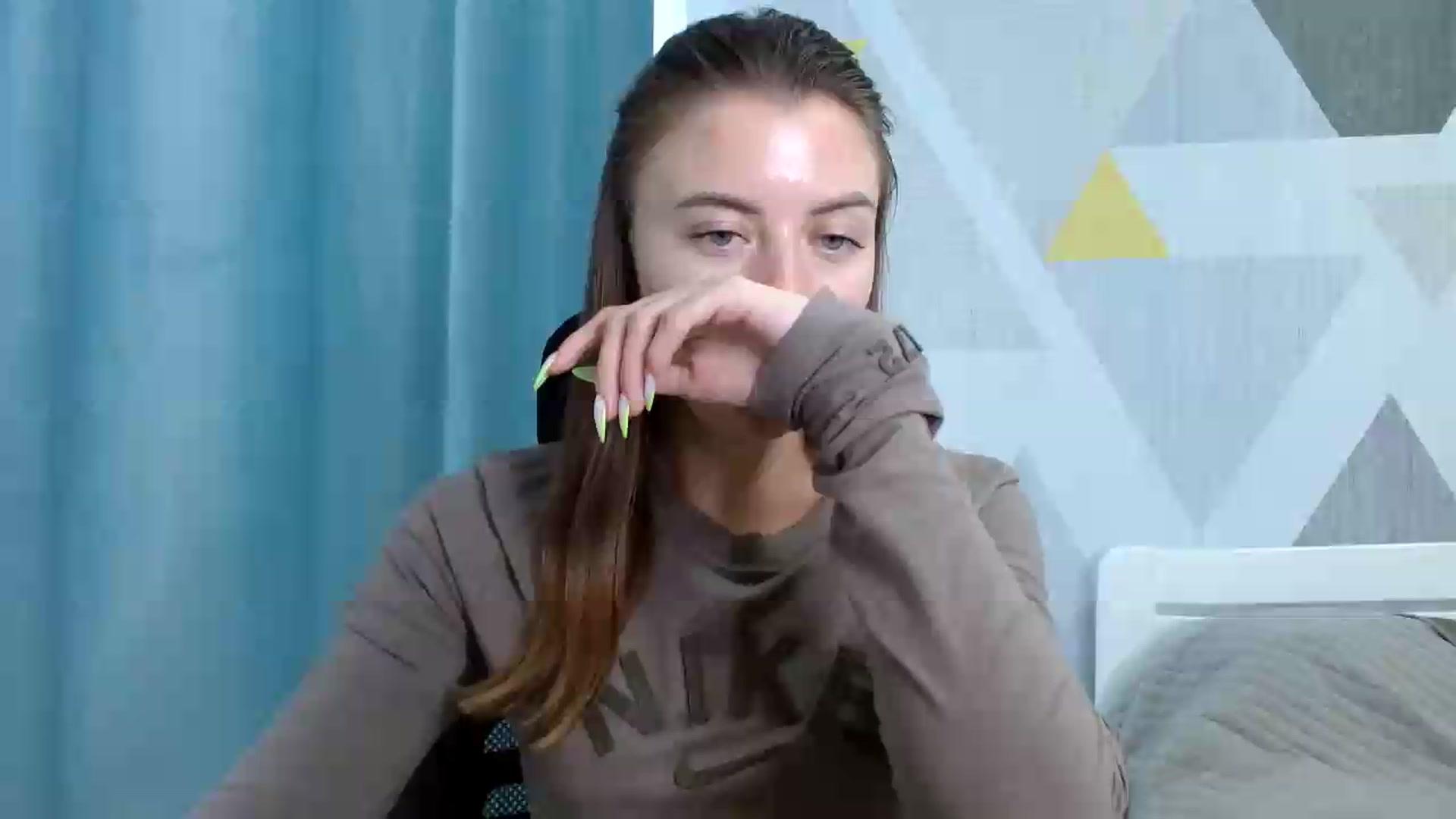 Gallery image thumbnail from Sulfate0's myfreecams stream on, 06/15/2026, 10:22 image 5 of 20