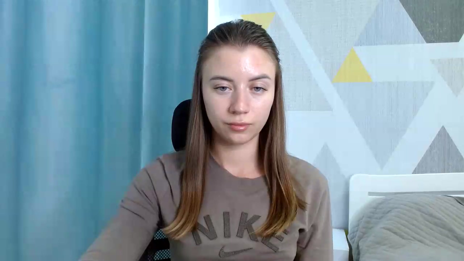 Gallery image thumbnail from Sulfate0's myfreecams stream on, 06/15/2026, 10:22 image 6 of 20