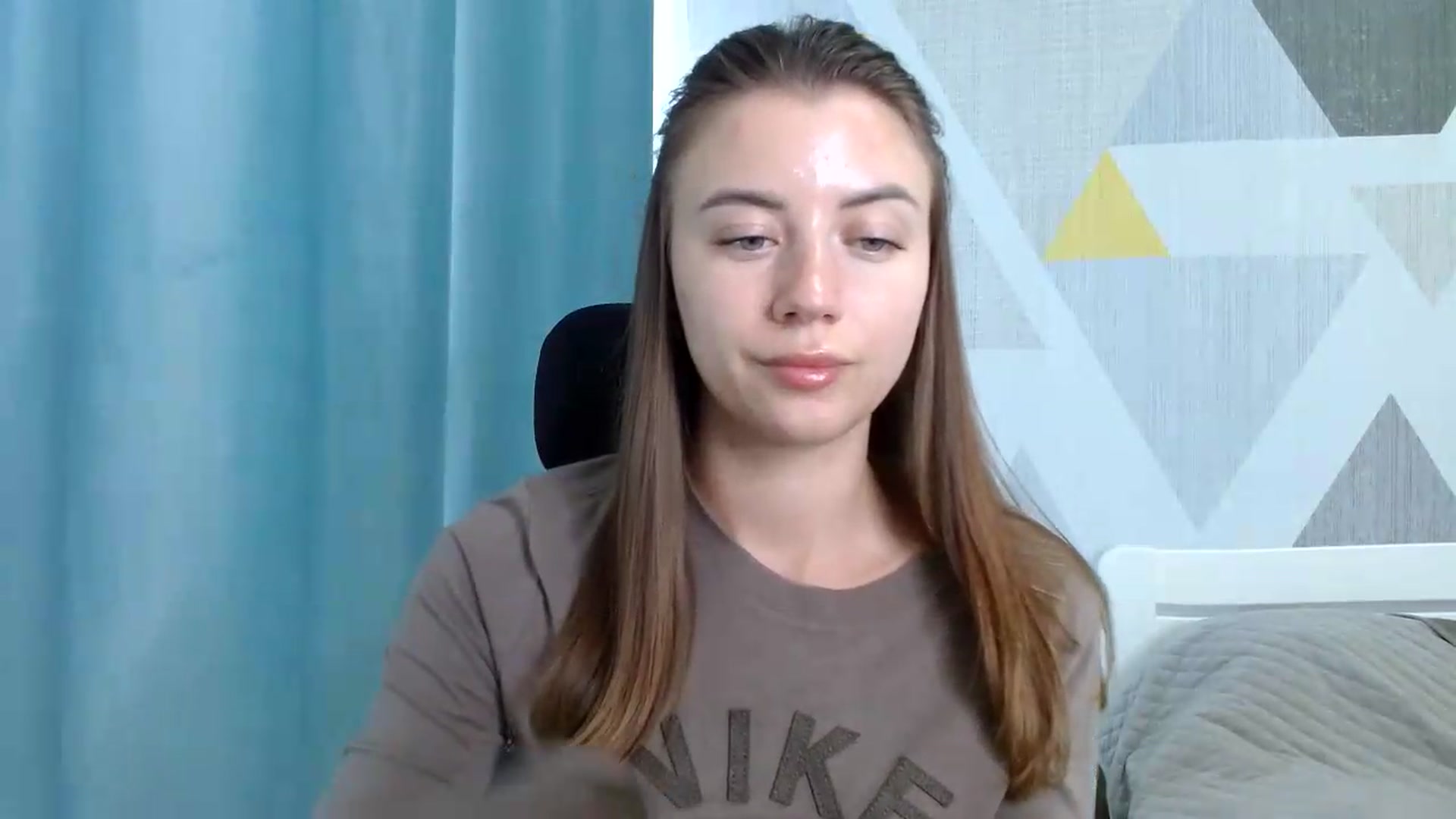Gallery image thumbnail from Sulfate0's myfreecams stream on, 06/15/2026, 10:22 image 8 of 20
