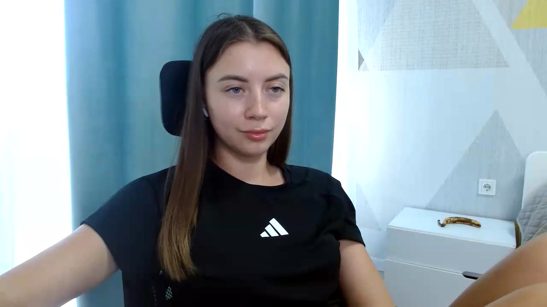 Gallery image thumbnail from Sulfate0's myfreecams stream on, 06/19/2026, 09:52 image 19 of 20
