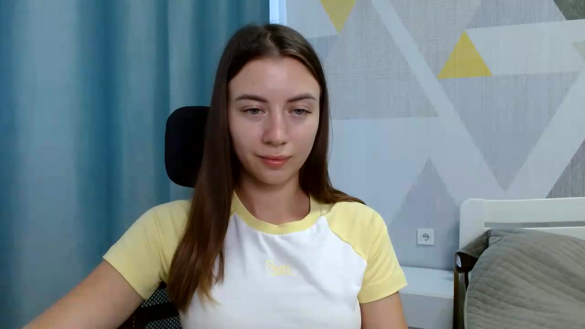 Gallery image thumbnail from Sulfate0's myfreecams stream on, 06/20/2026, 07:37 image 6 of 20