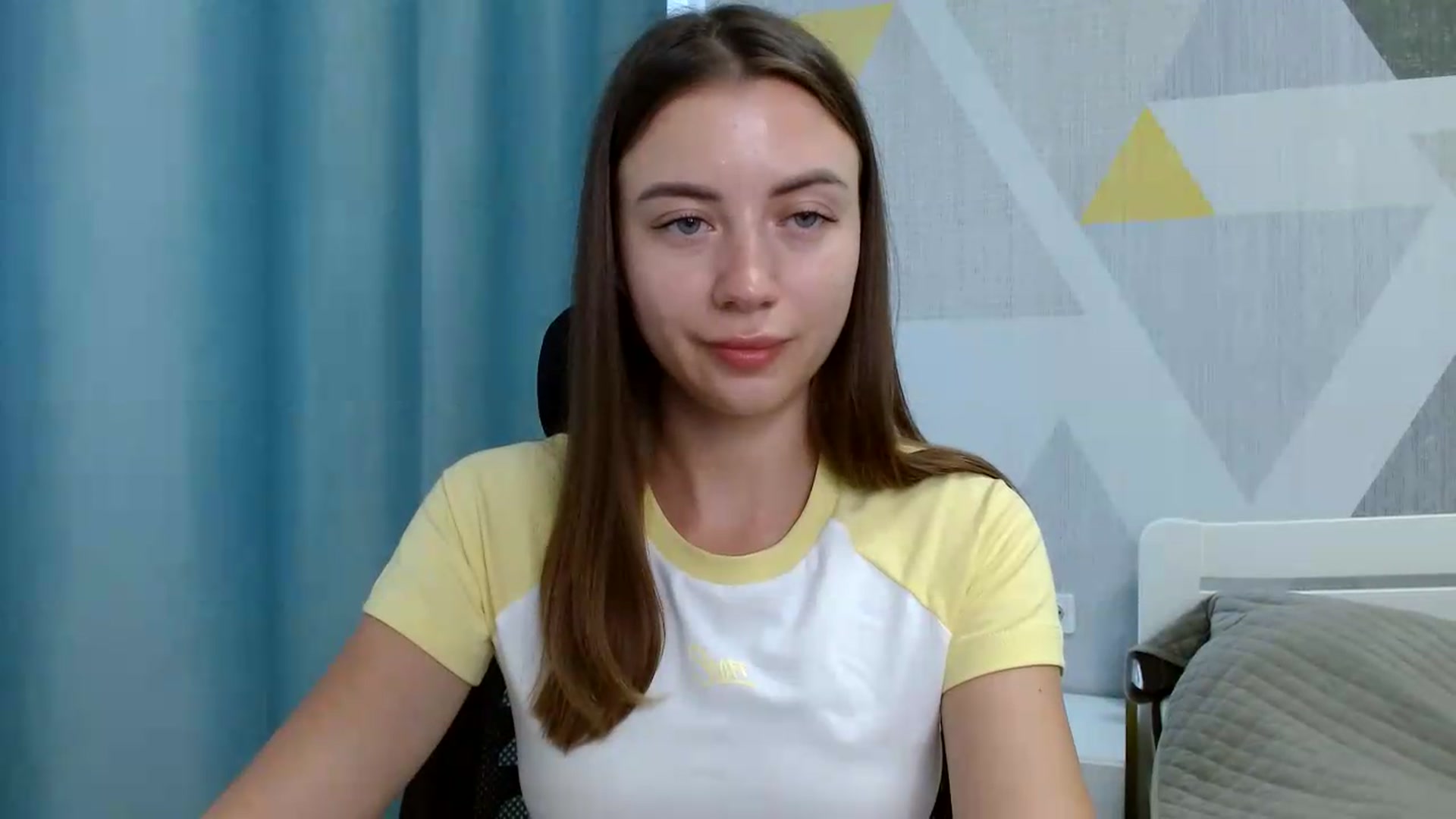 Gallery image thumbnail from Sulfate0's myfreecams stream on, 06/20/2026, 07:55 image 16 of 20
