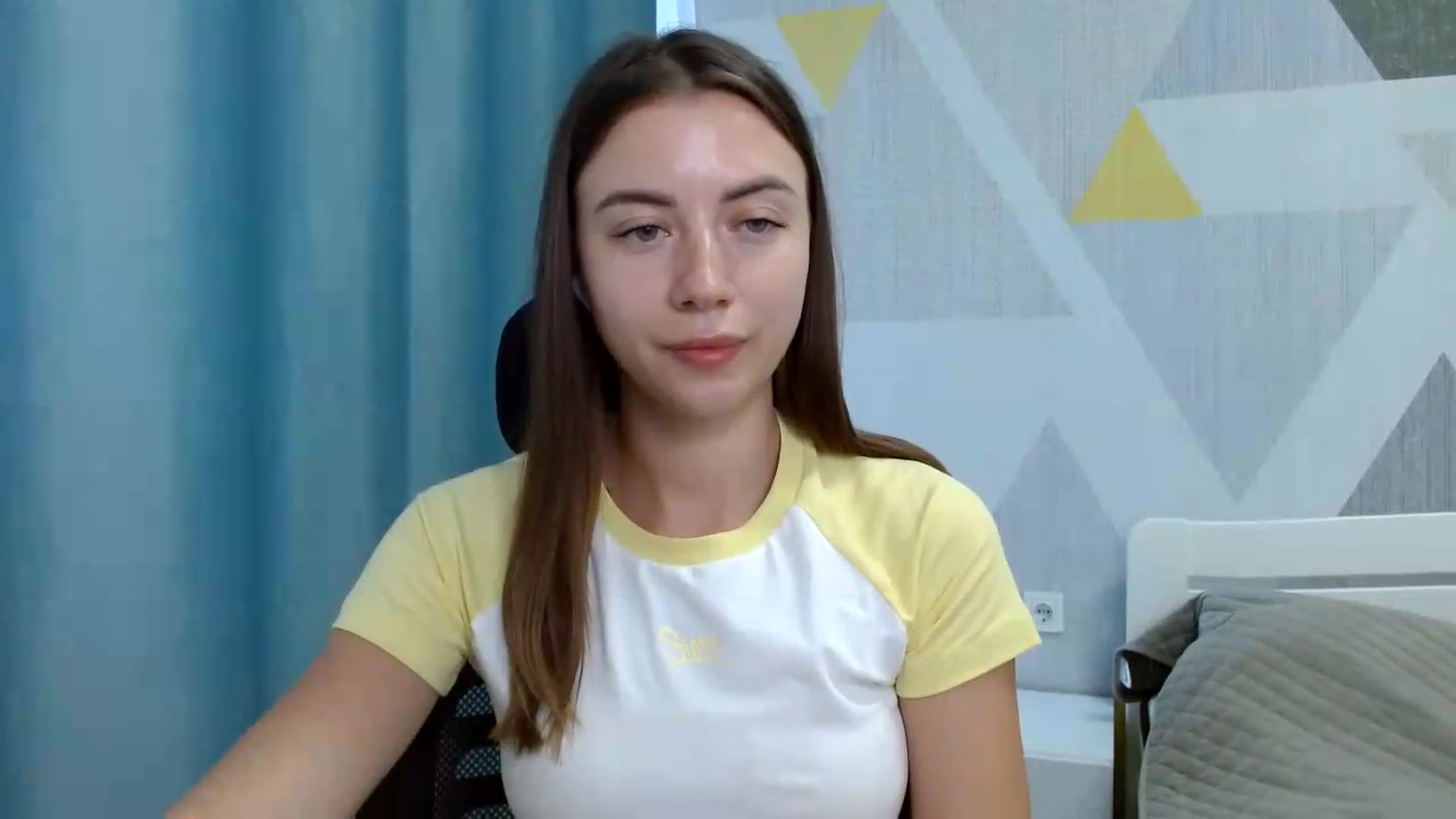 Gallery image thumbnail from Sulfate0's myfreecams stream on, 06/20/2026, 07:55 image 5 of 20