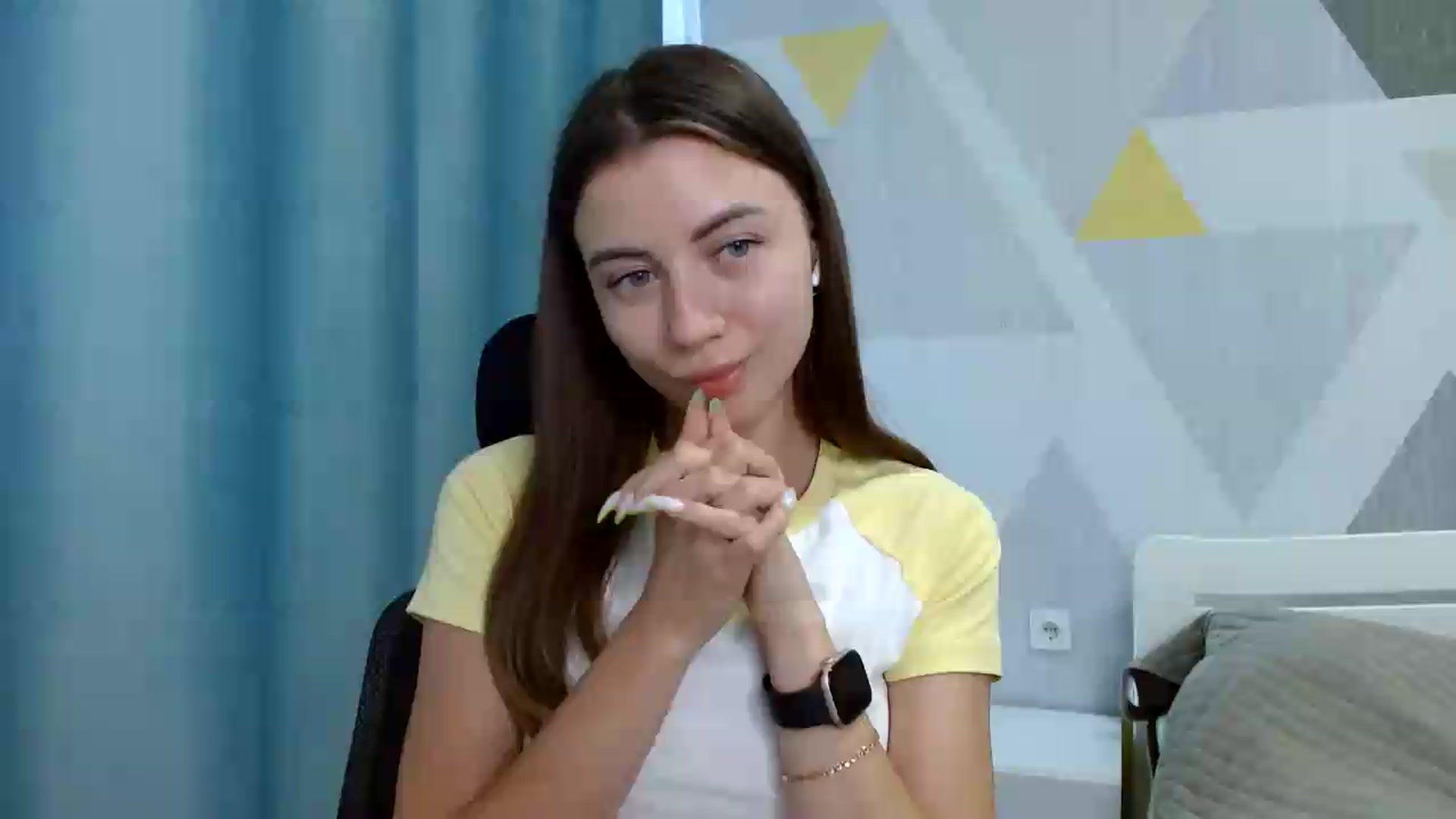 Gallery image thumbnail from Sulfate0's myfreecams stream on, 06/20/2026, 08:37 image 16 of 20