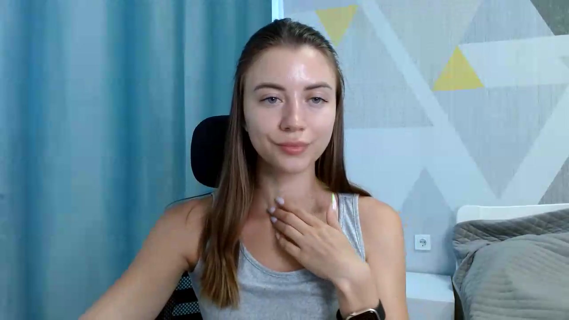 Gallery image thumbnail from Sulfate0's myfreecams stream on, 06/21/2026, 07:44 image 17 of 20