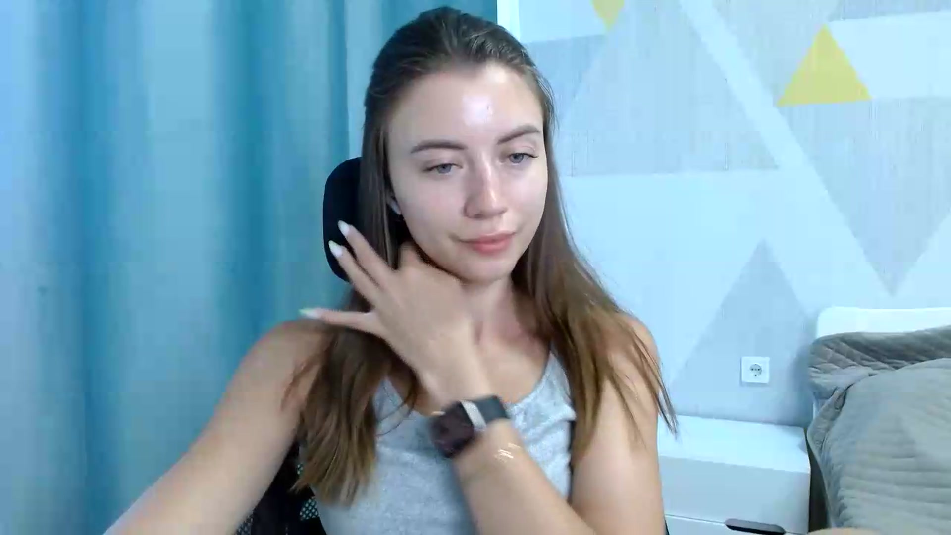 Gallery image thumbnail from Sulfate0's myfreecams stream on, 06/21/2026, 07:44 image 6 of 20