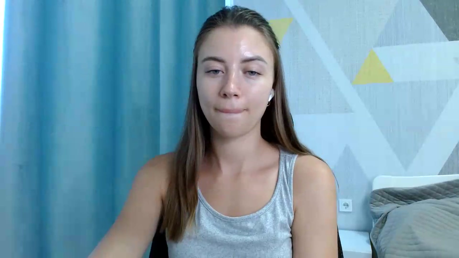 Gallery image thumbnail from Sulfate0's myfreecams stream on, 06/21/2026, 09:01 image 14 of 20