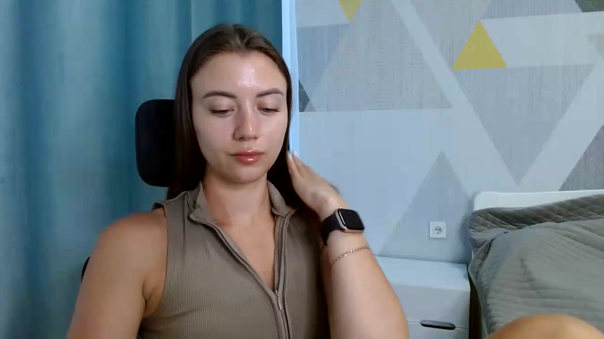 Gallery image thumbnail from Sulfate0's myfreecams stream on, 06/22/2026, 07:13 image 15 of 20