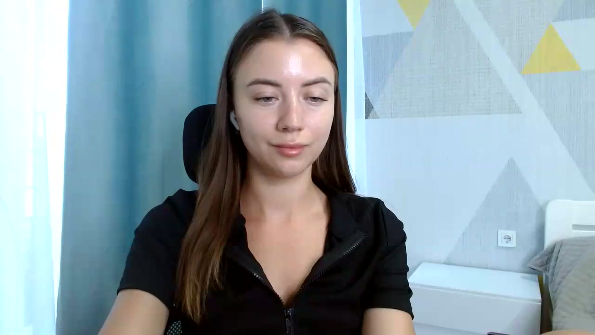 Gallery image thumbnail from Sulfate0's myfreecams stream on, 06/23/2026, 06:39 image 8 of 20