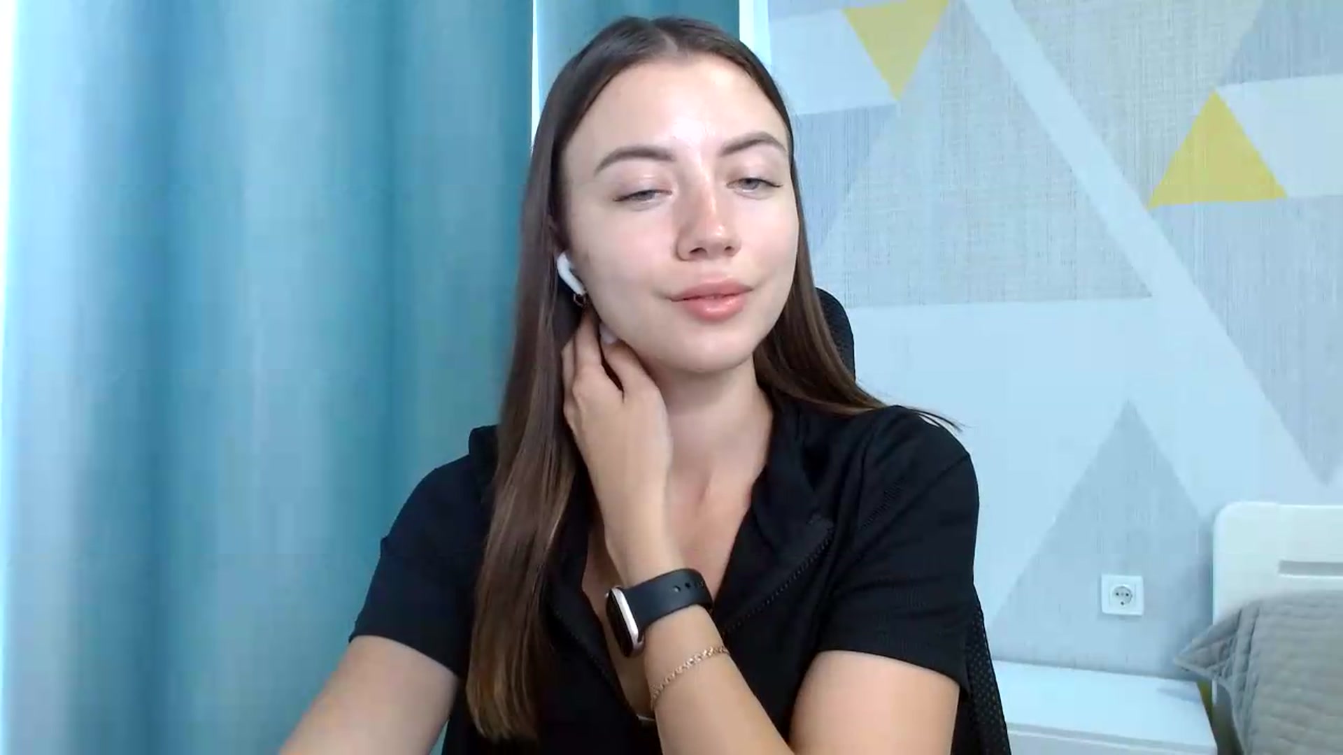Gallery image thumbnail from Sulfate0's myfreecams stream on, 06/23/2026, 09:12 image 6 of 20