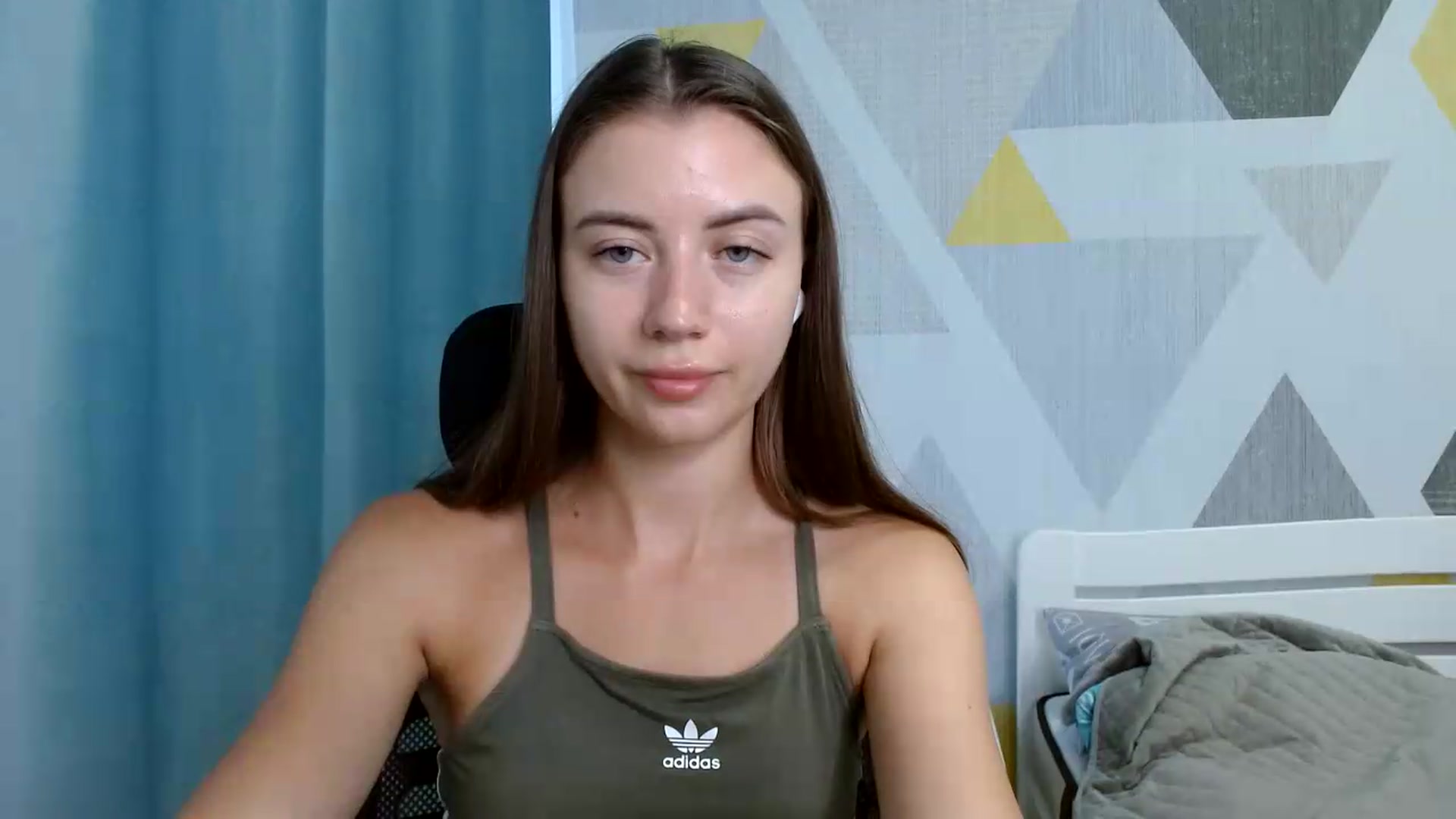 Gallery image thumbnail from Sulfate0's myfreecams stream on, 06/25/2026, 05:47 image 20 of 20