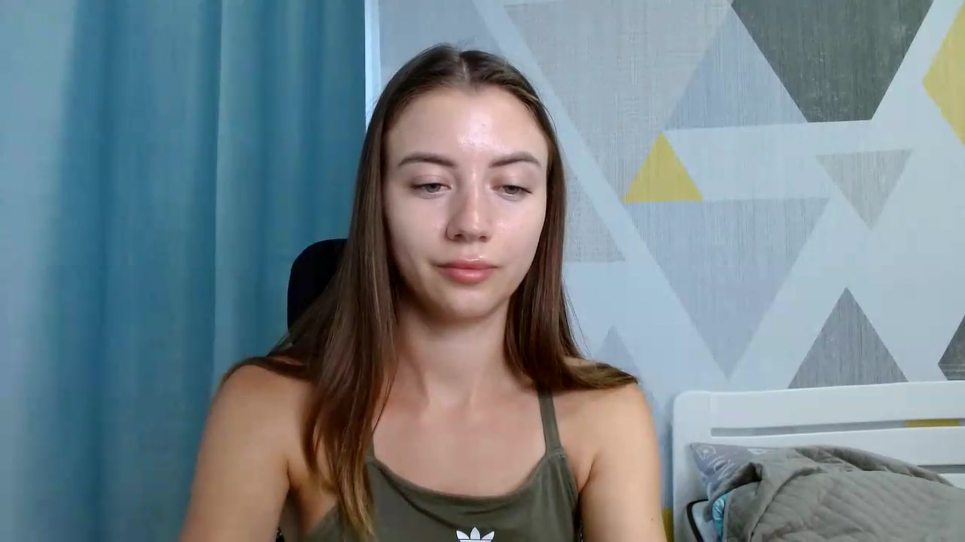 Gallery image thumbnail from Sulfate0's myfreecams stream on, 06/25/2026, 05:47 image 16 of 20