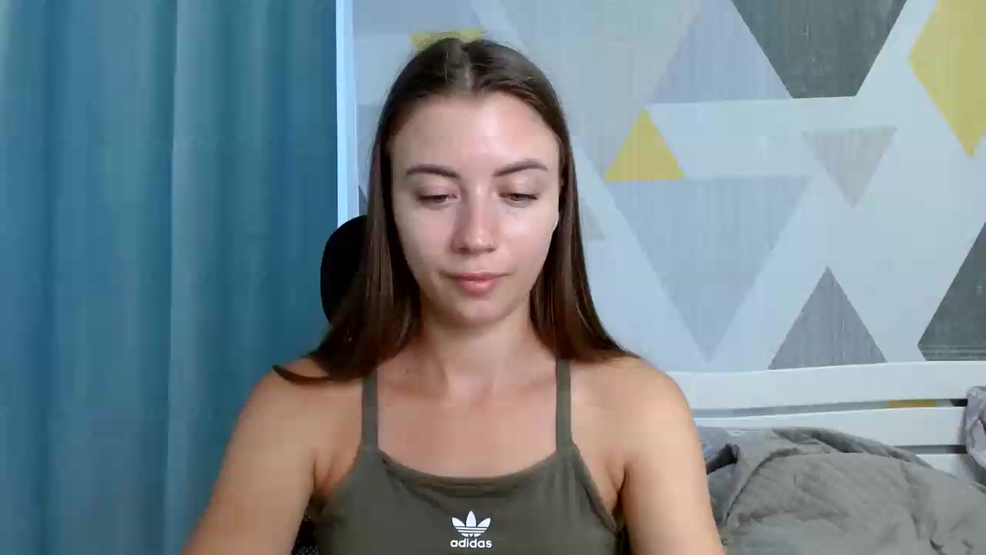 Gallery image thumbnail from Sulfate0's myfreecams stream on, 06/25/2026, 06:33 image 16 of 20