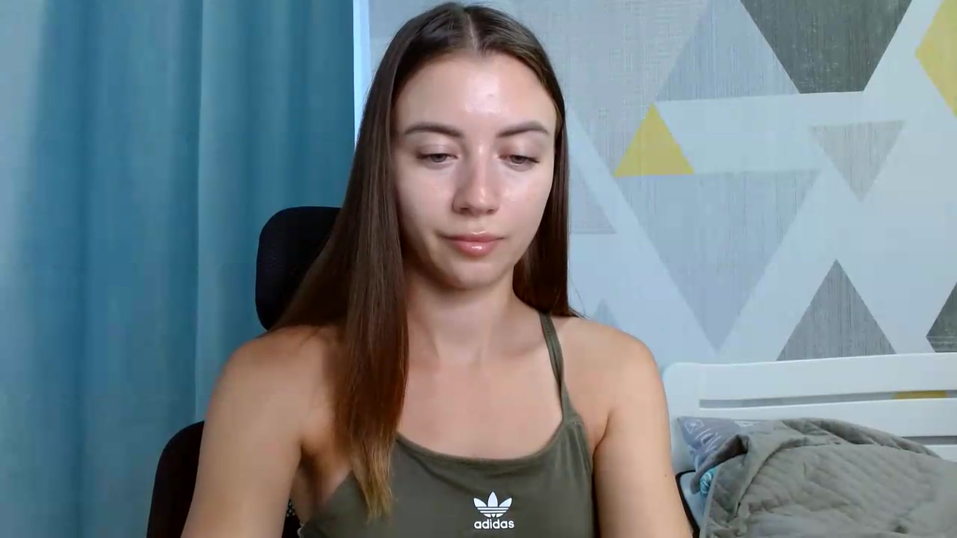Gallery image thumbnail from Sulfate0's myfreecams stream on, 06/25/2026, 08:34 image 12 of 20