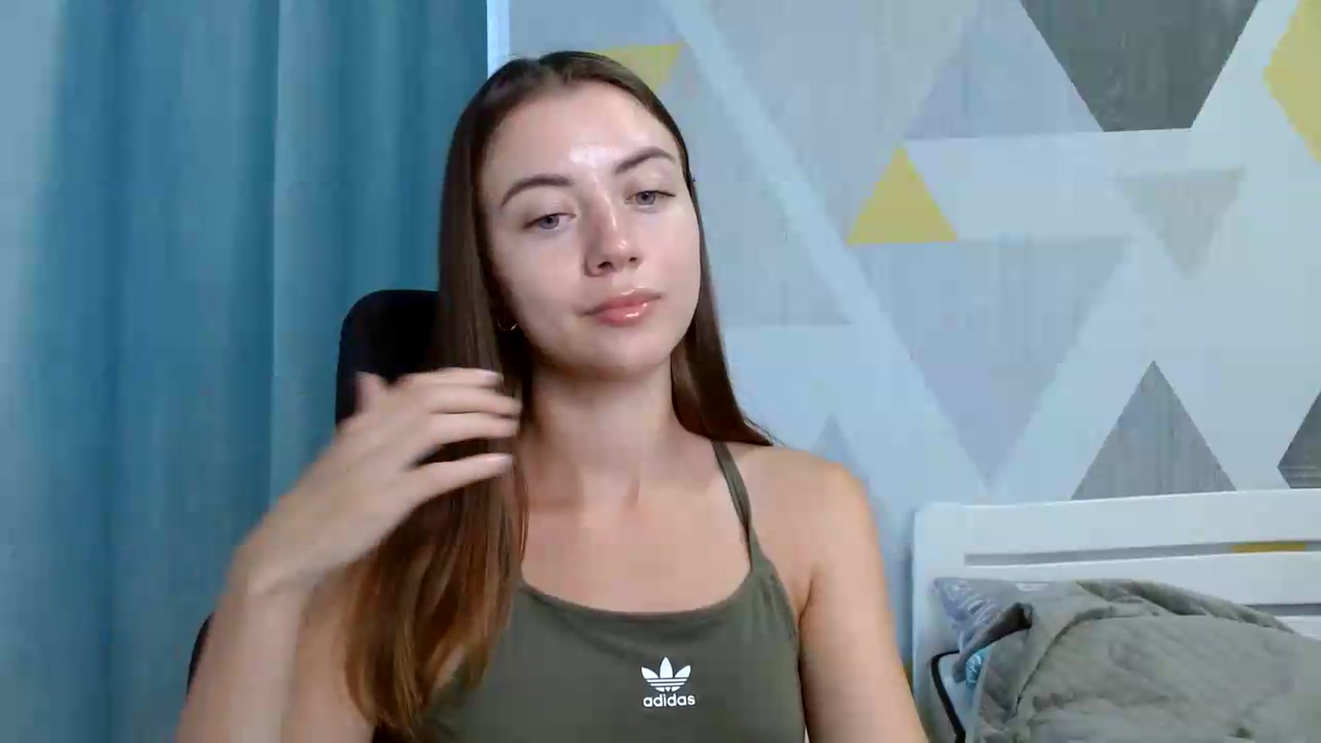 Gallery image thumbnail from Sulfate0's myfreecams stream on, 06/25/2026, 08:34 image 13 of 20