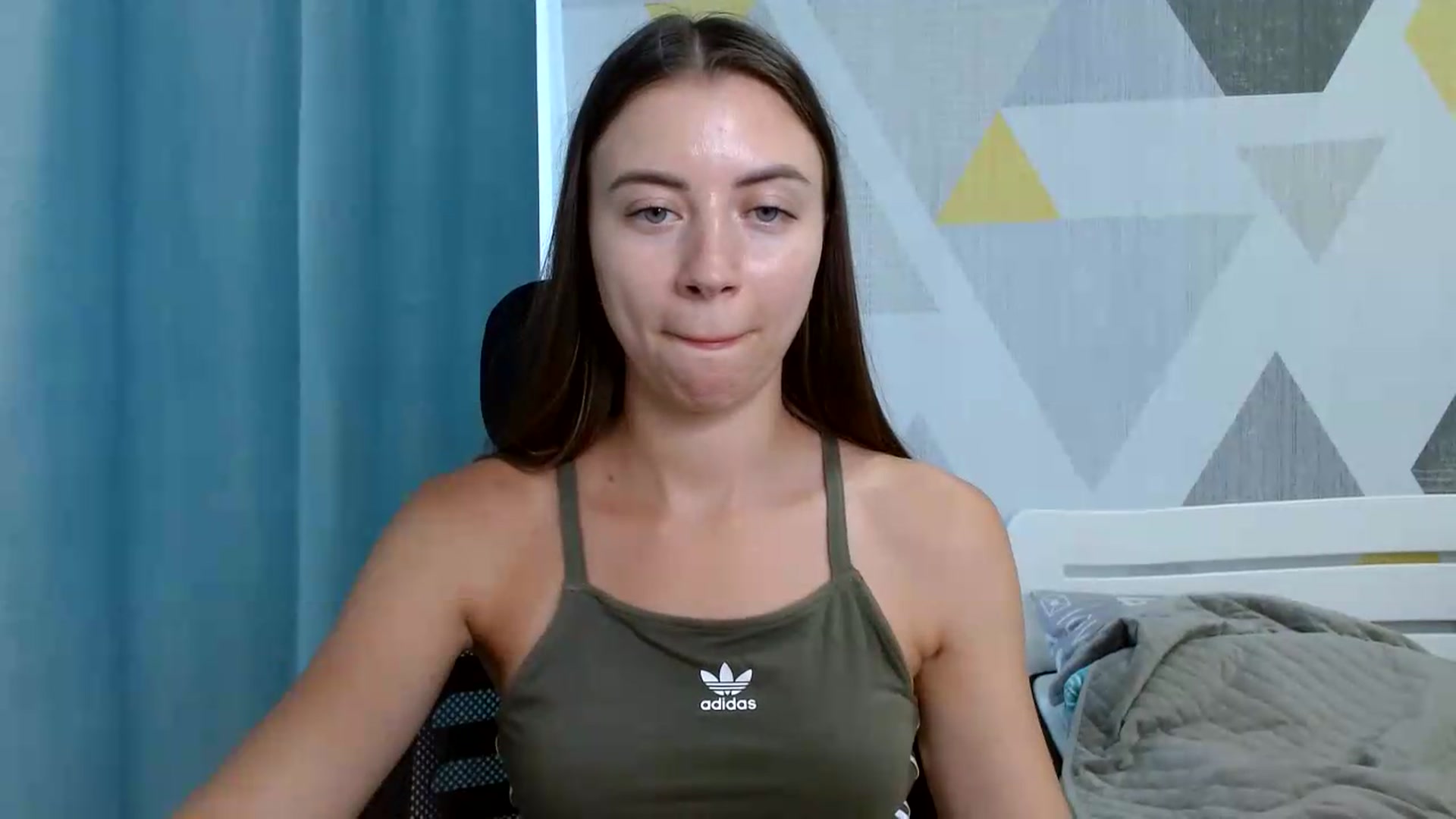 Gallery image thumbnail from Sulfate0's myfreecams stream on, 06/25/2026, 09:36 image 14 of 20