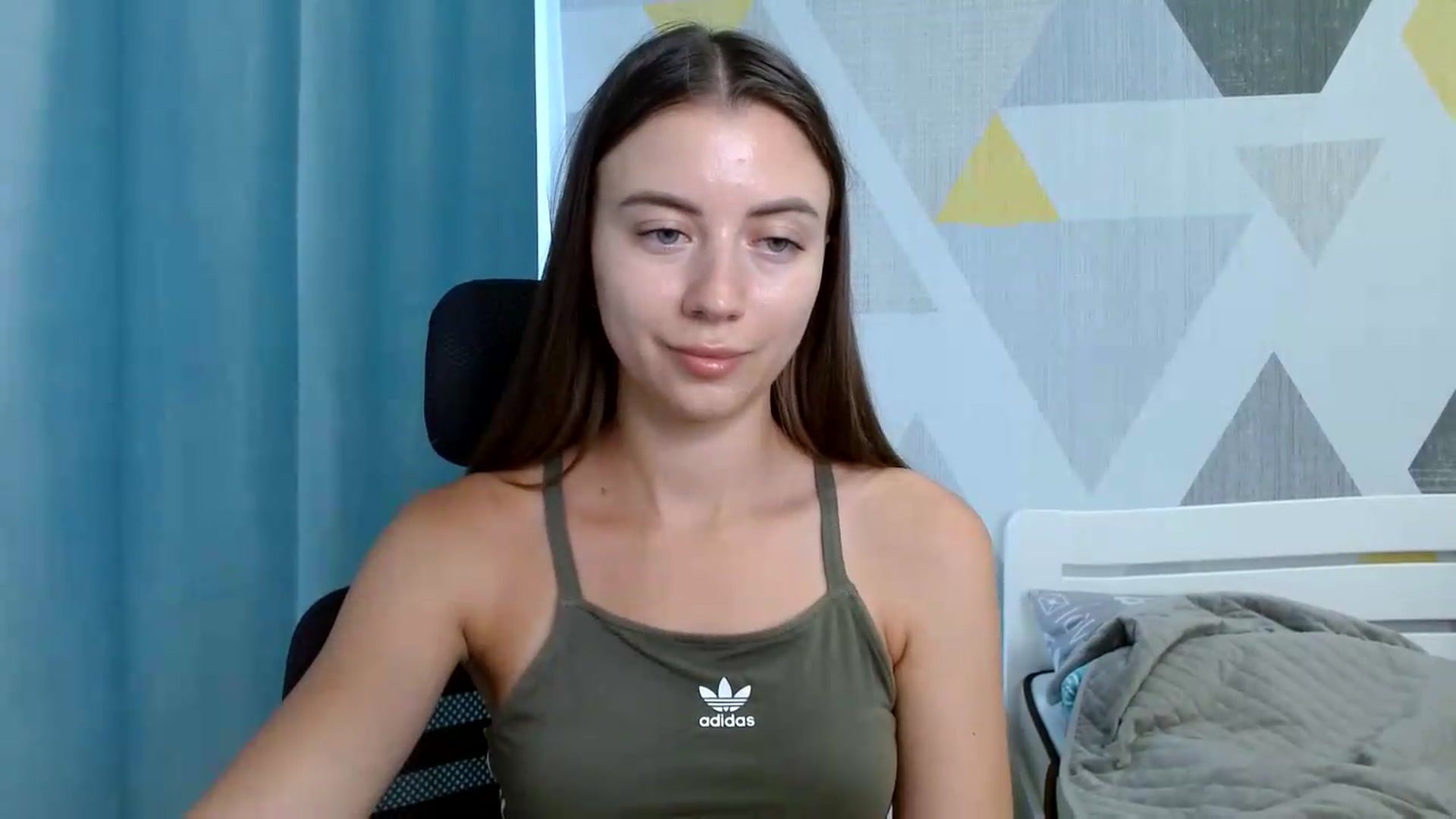 Gallery image thumbnail from Sulfate0's myfreecams stream on, 06/25/2026, 09:36 image 19 of 20