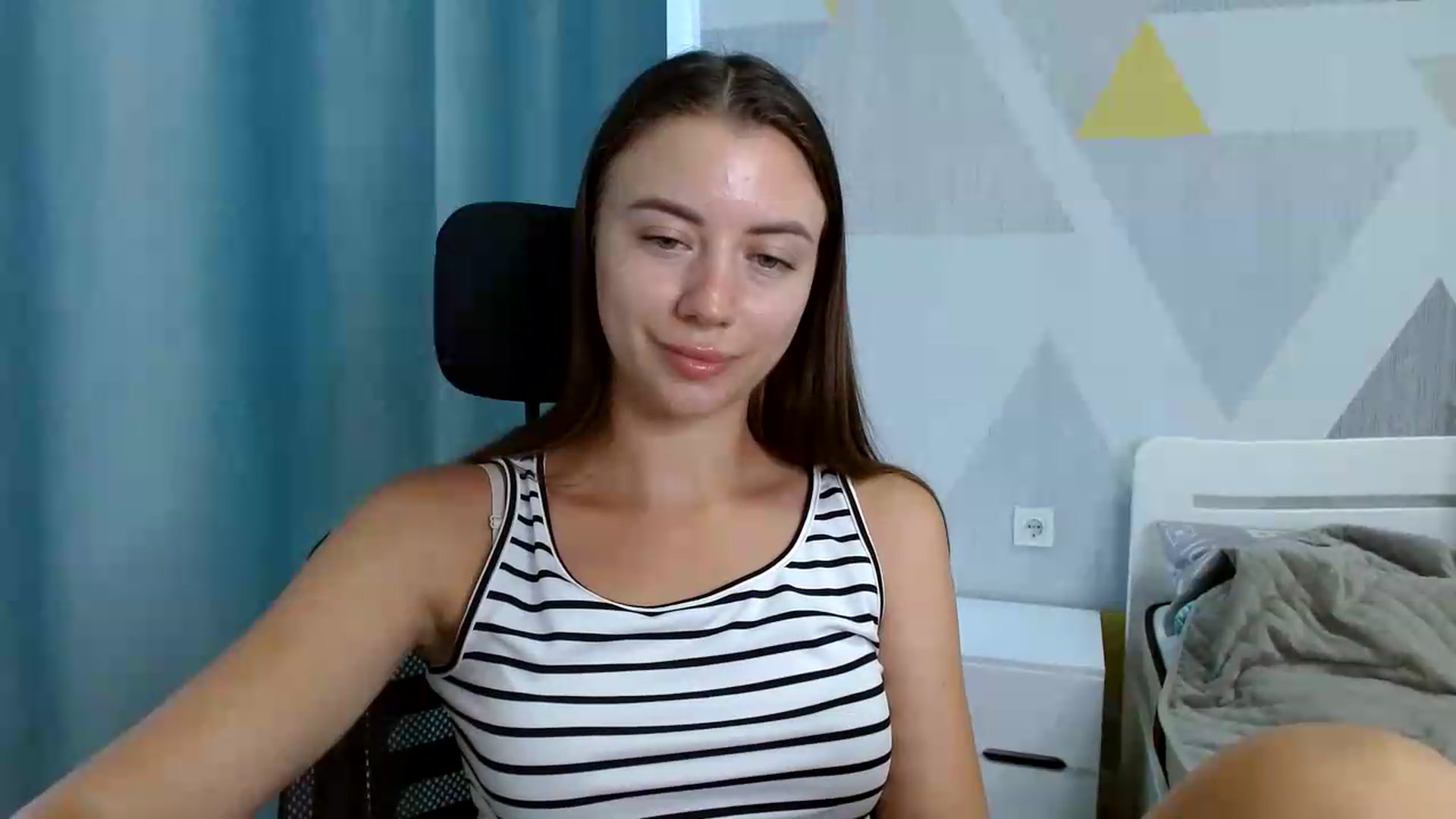 Gallery image thumbnail from Sulfate0's myfreecams stream on, 06/27/2026, 08:30 image 3 of 20