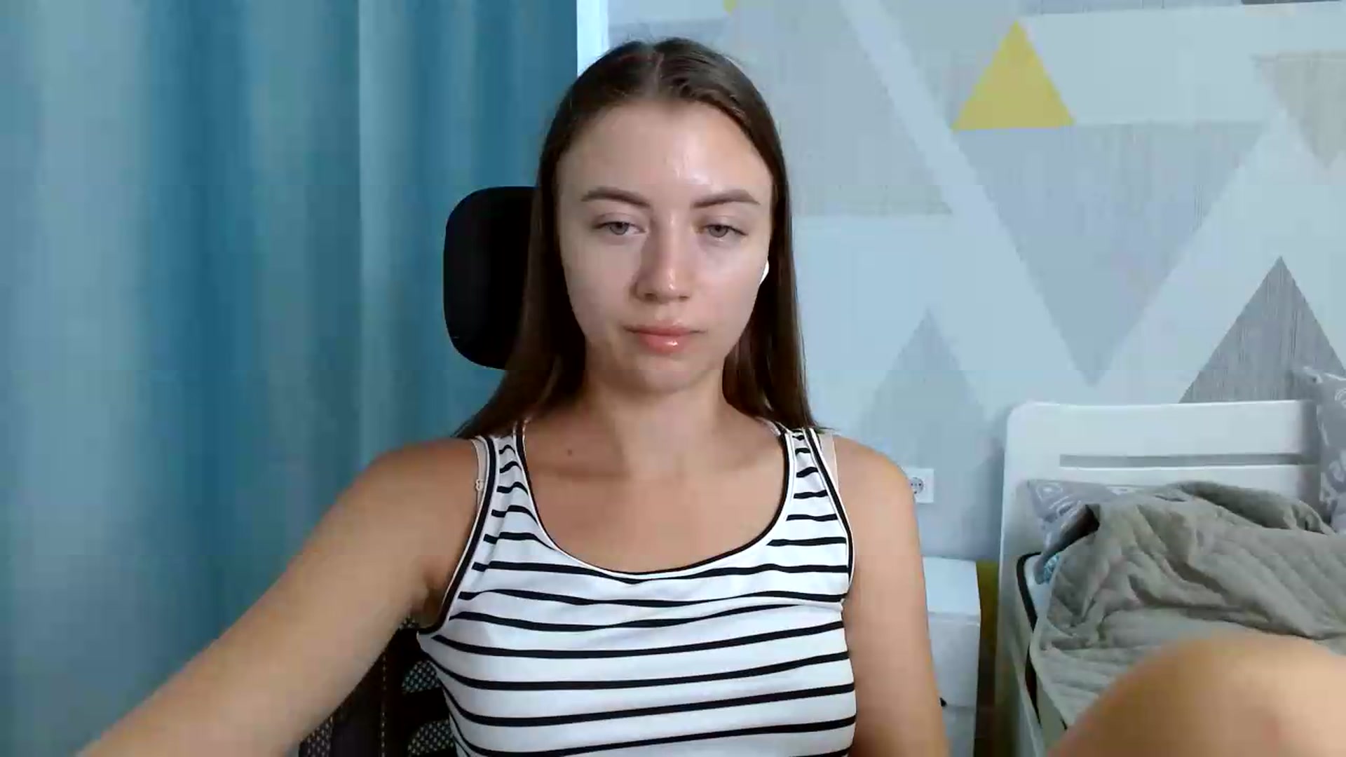 Gallery image thumbnail from Sulfate0's myfreecams stream on, 06/27/2026, 08:30 image 2 of 20