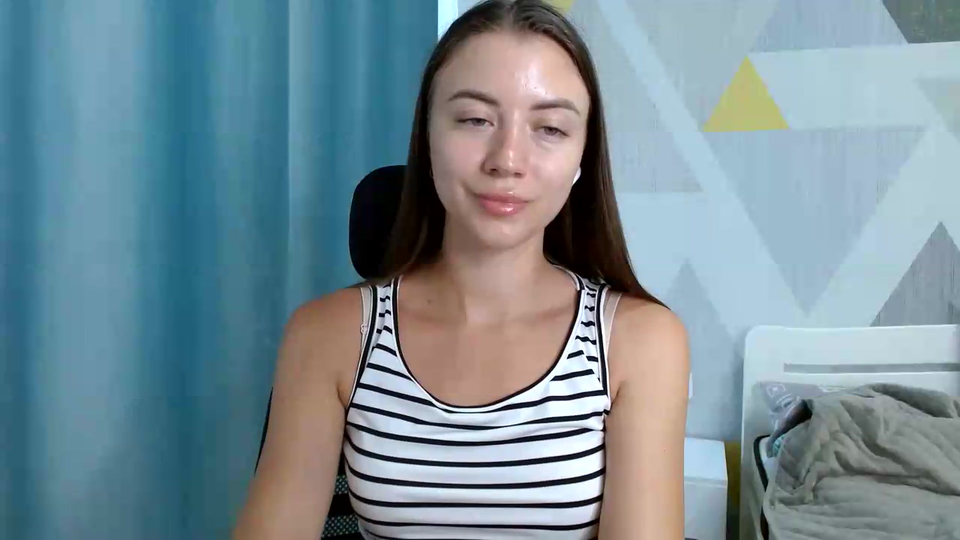 Gallery image thumbnail from Sulfate0's myfreecams stream on, 06/27/2026, 08:30 image 4 of 20
