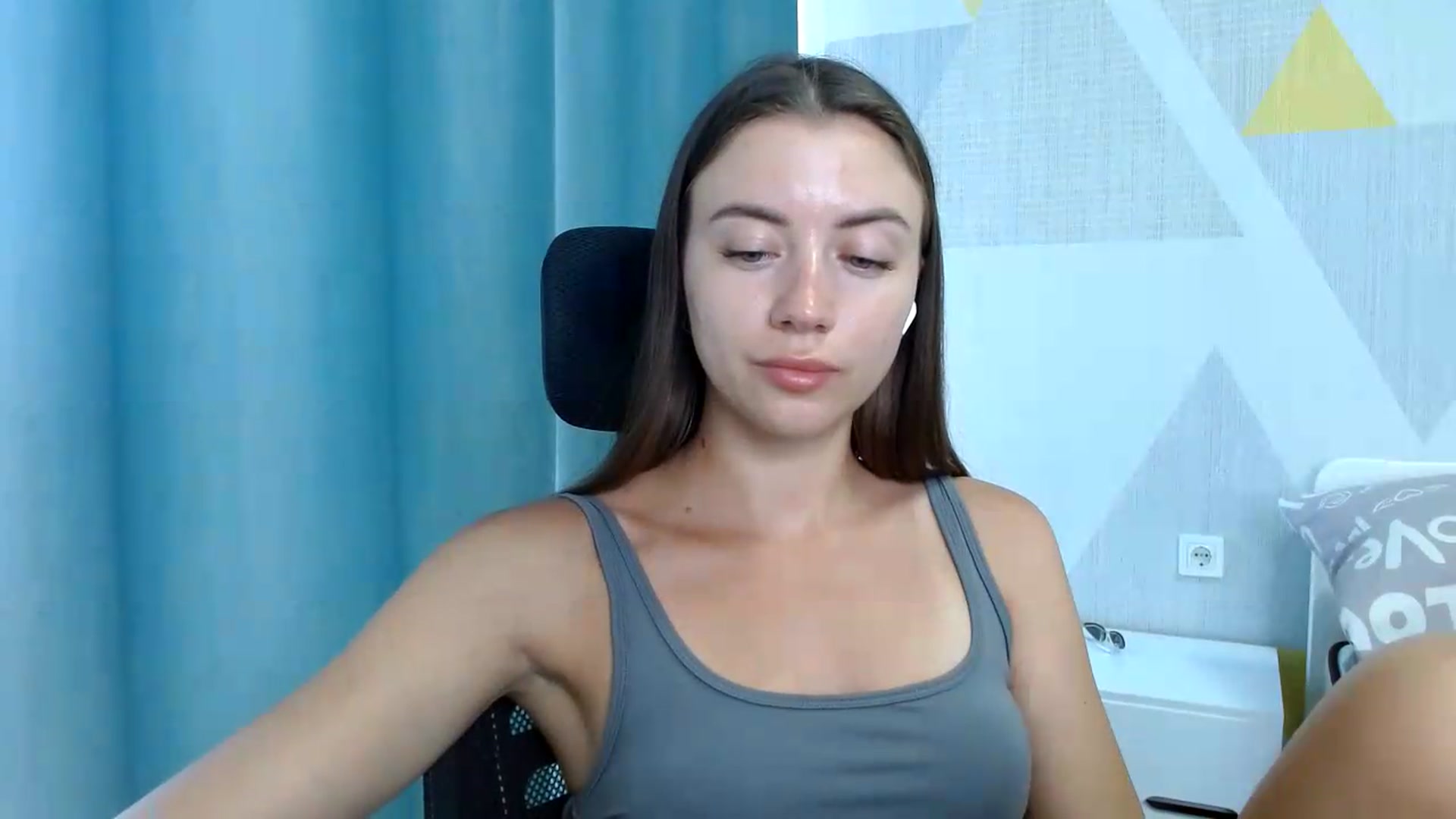 Gallery image thumbnail from Sulfate0's myfreecams stream on, 06/29/2026, 10:23 image 11 of 20