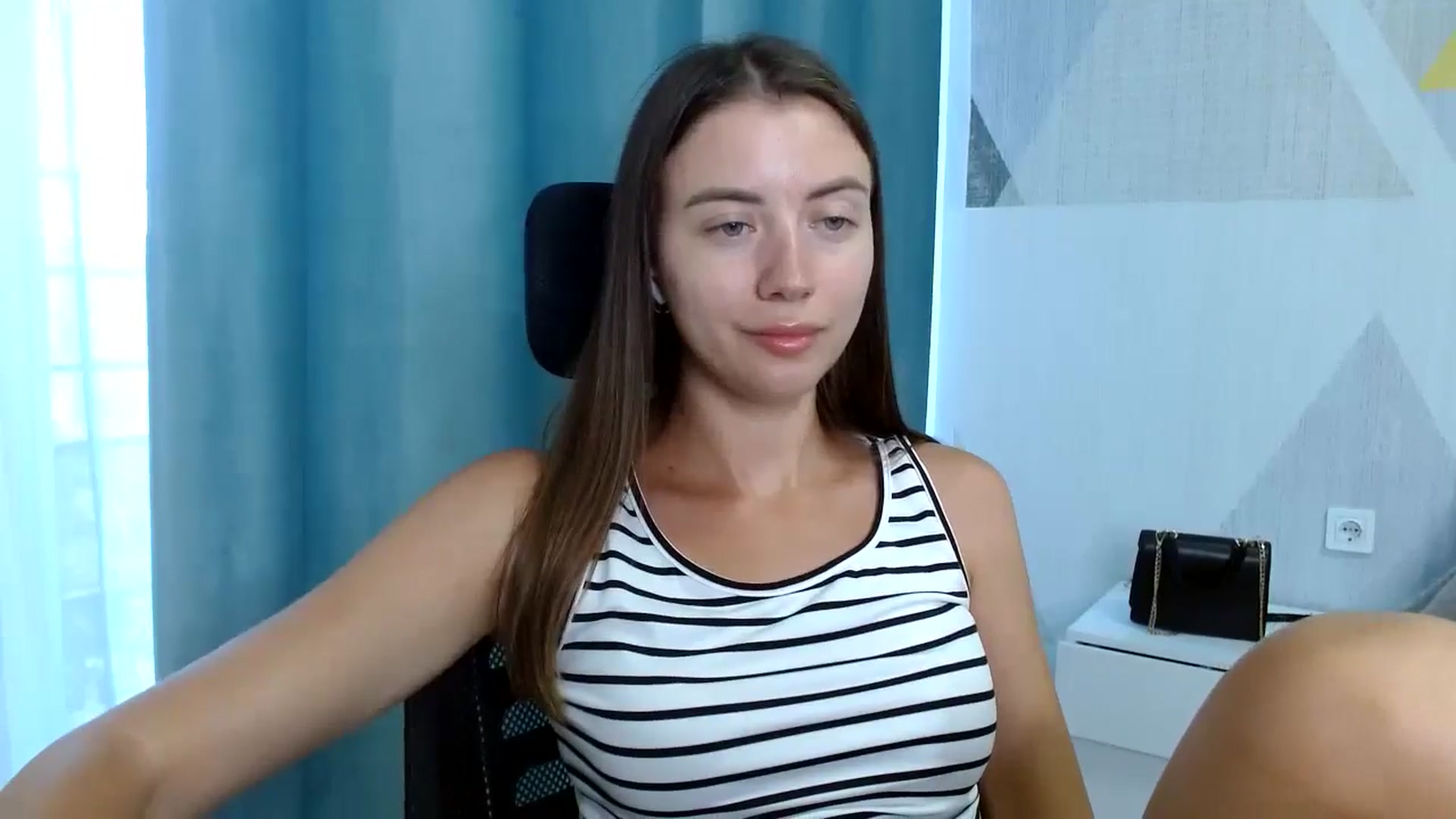Gallery image thumbnail from Sulfate0's myfreecams stream on, 07/01/2026, 07:53 image 19 of 20