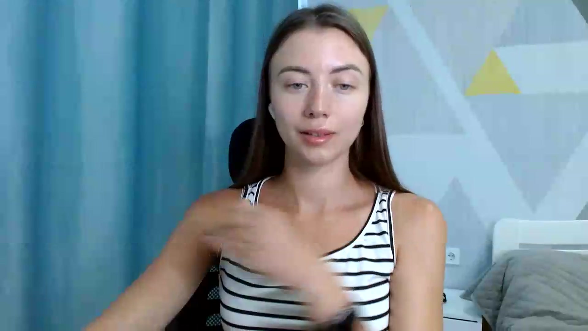 Gallery image thumbnail from Sulfate0's myfreecams stream on, 07/01/2026, 07:53 image 13 of 20