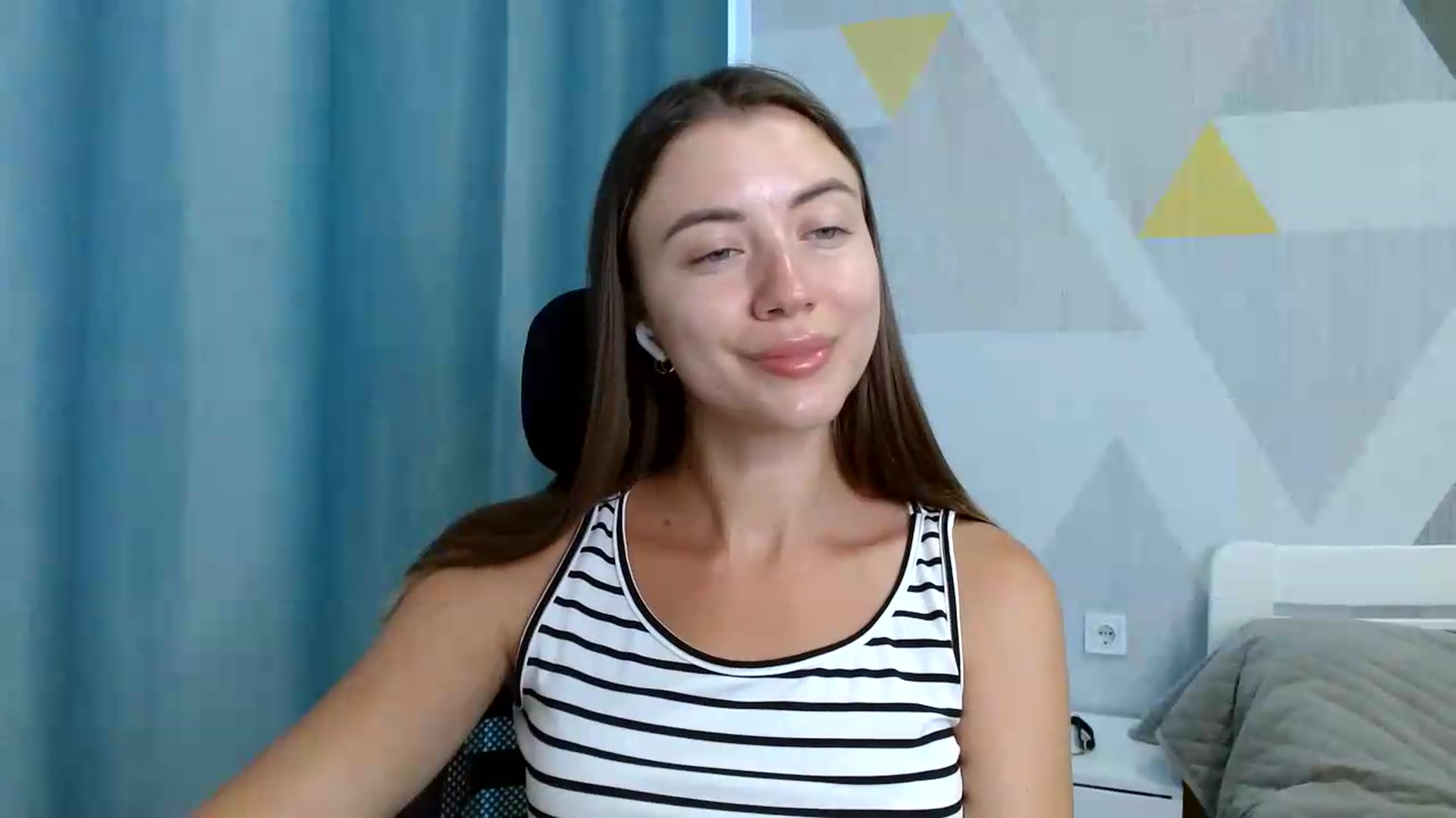 Gallery image thumbnail from Sulfate0's myfreecams stream on, 07/01/2026, 07:53 image 5 of 20