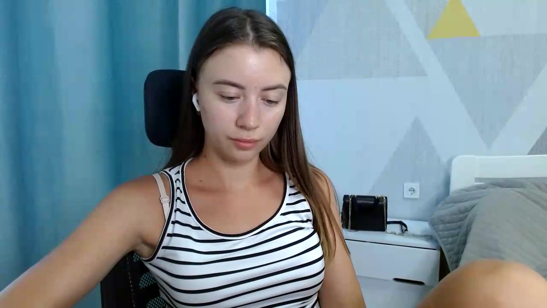 Gallery image thumbnail from Sulfate0's myfreecams stream on, 07/01/2026, 10:08 image 3 of 20